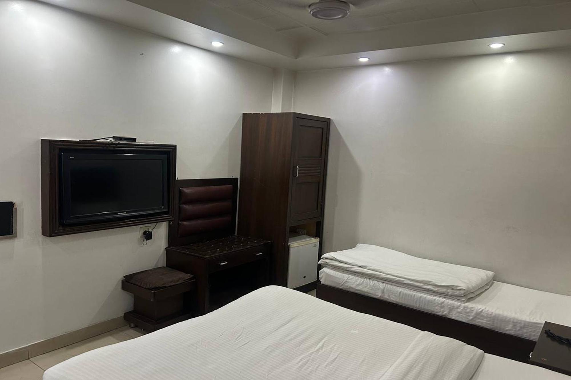 Hotel Today International New Delhi