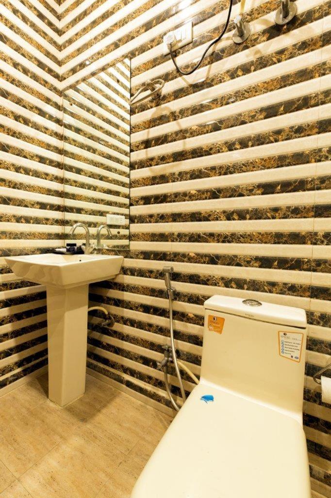 Hotel Viva Palace By Opo 3*