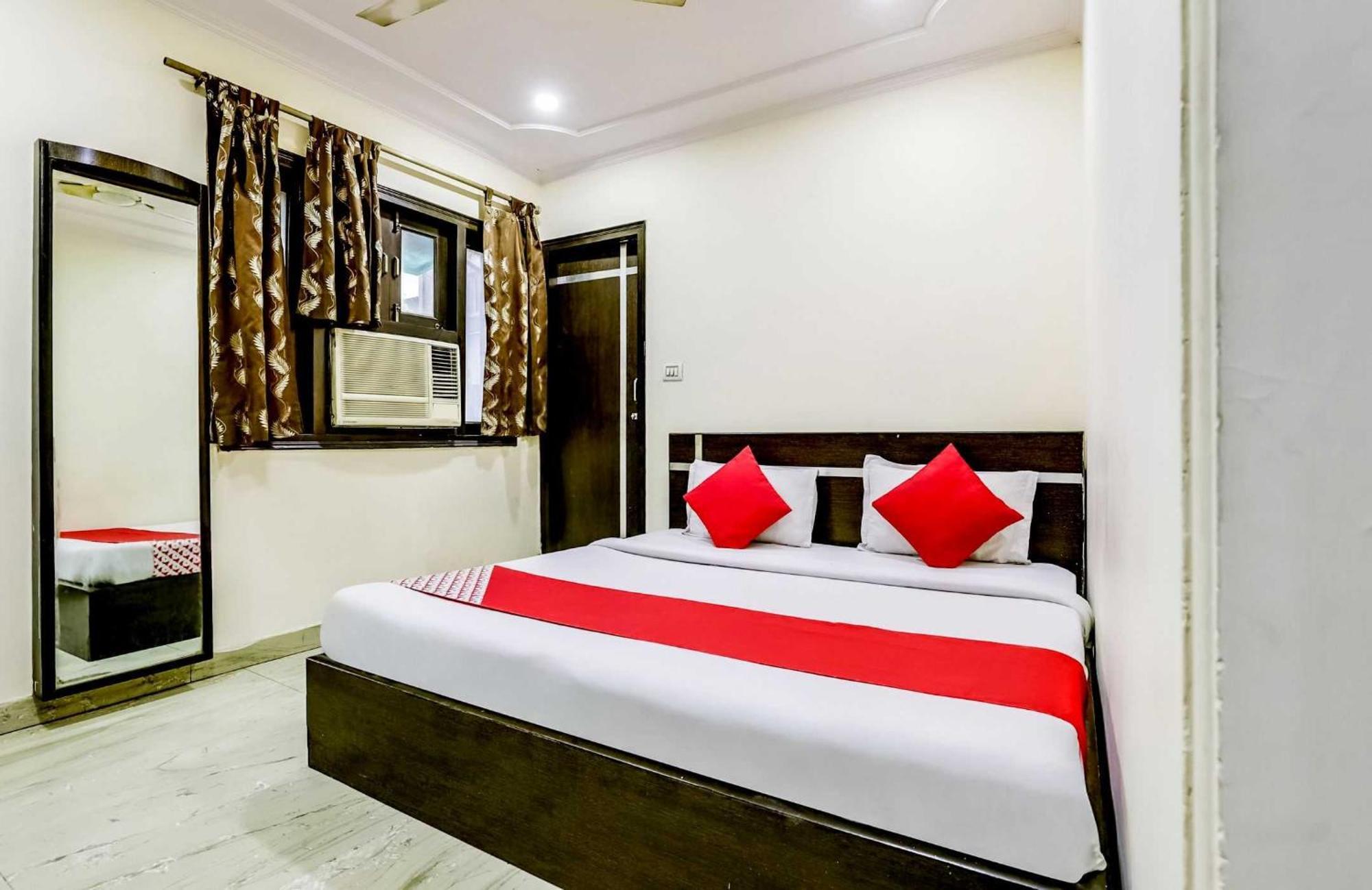 O Kamal Palace Dx New Delhi