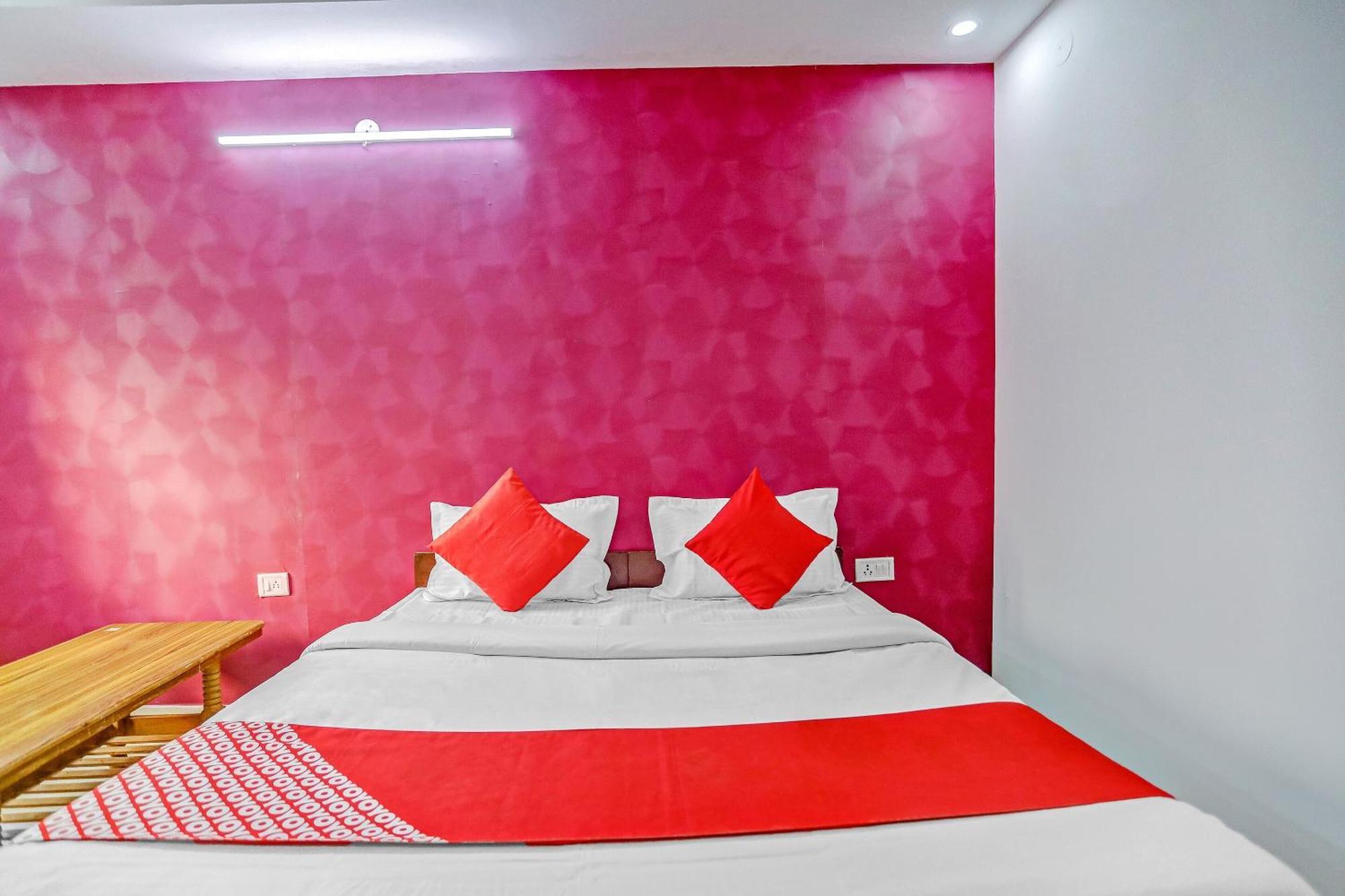 Oyo Flagship 84036 Welcome Hotel