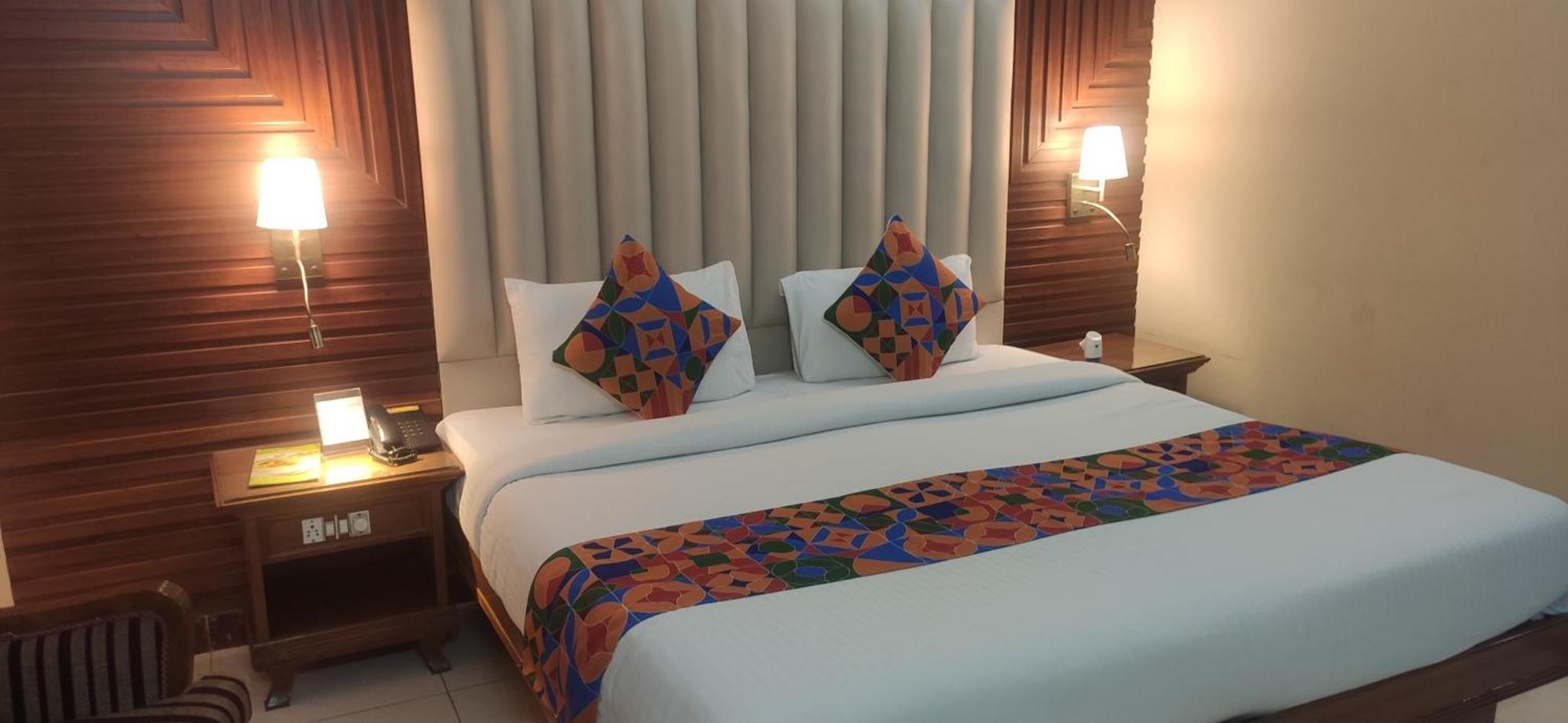 Hotel Conclave Executive New Delhi