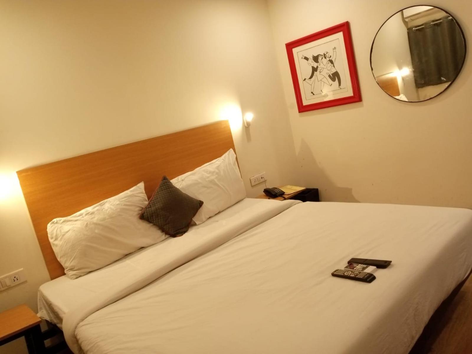 Hotel The Chaitanya Rohini Near Metro Station Sector 18 New Delhi