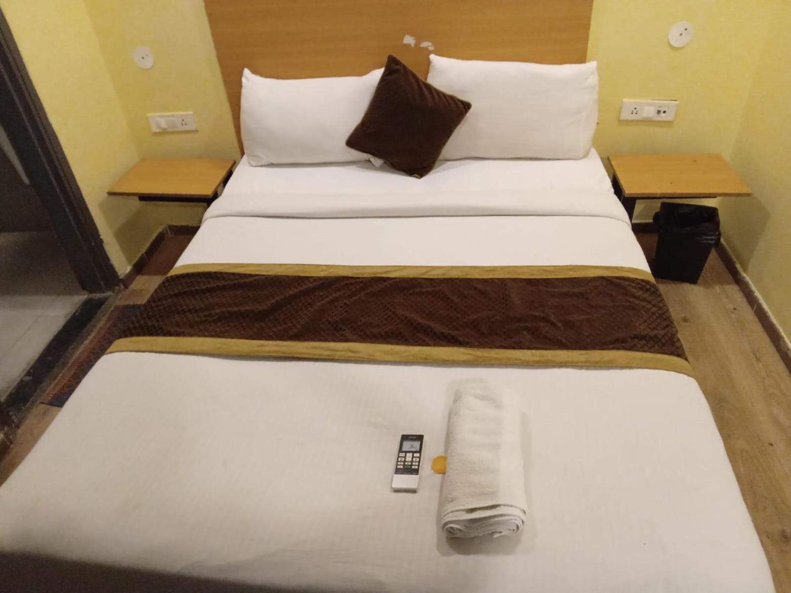 The Chaitanya Rohini Near Metro Station Sector 18 New Delhi
