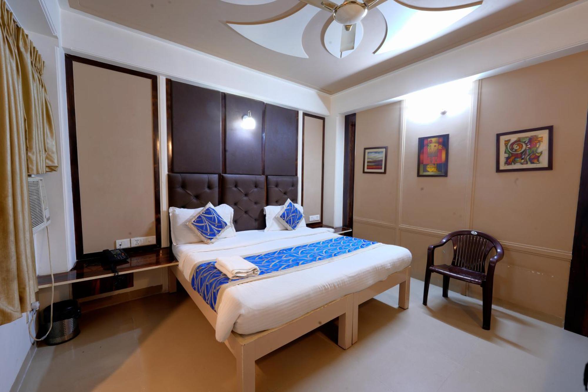 Opera New Hotel Delhi (National Capital Territory of India)