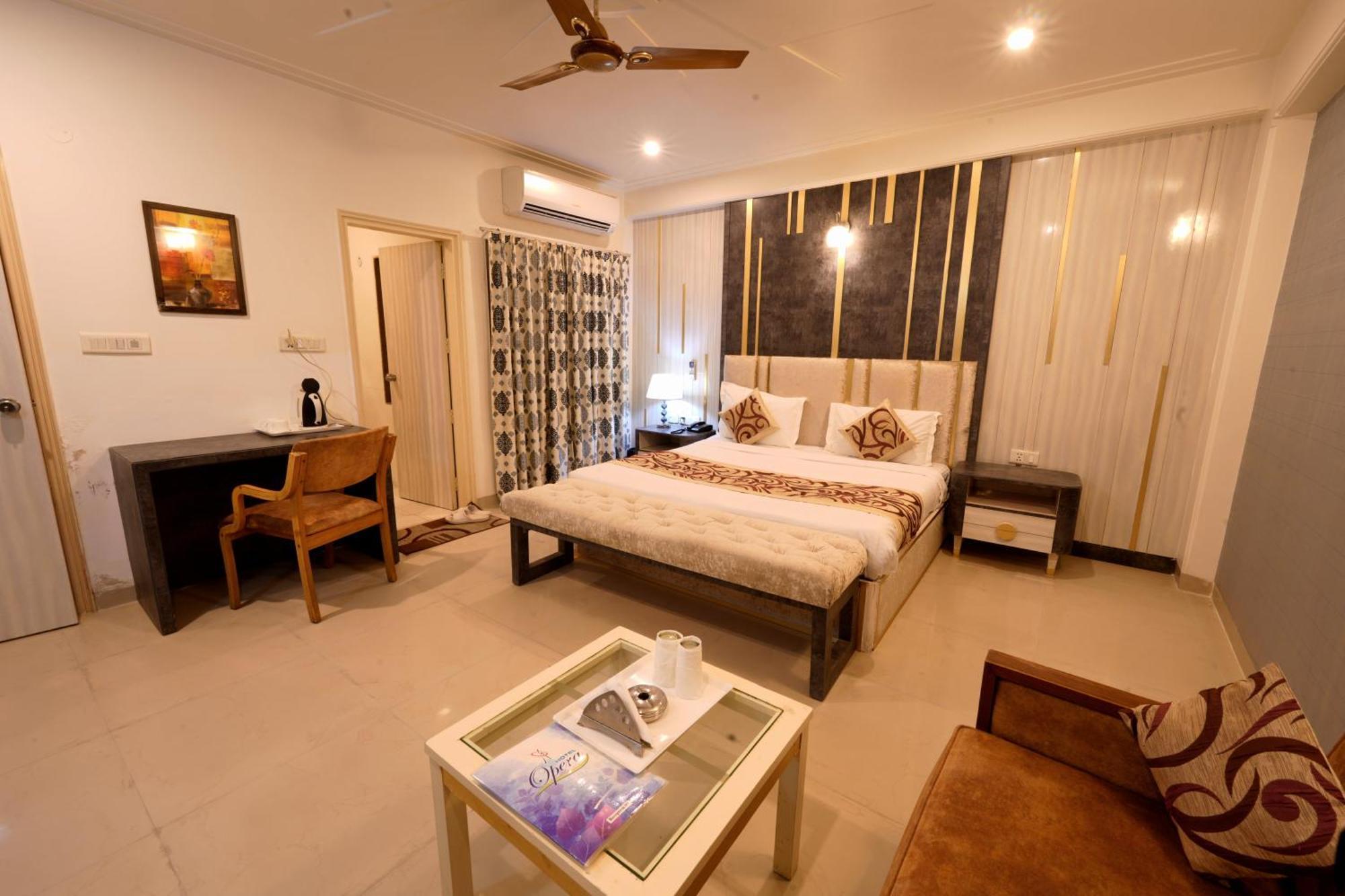 Opera New Hotel 4*