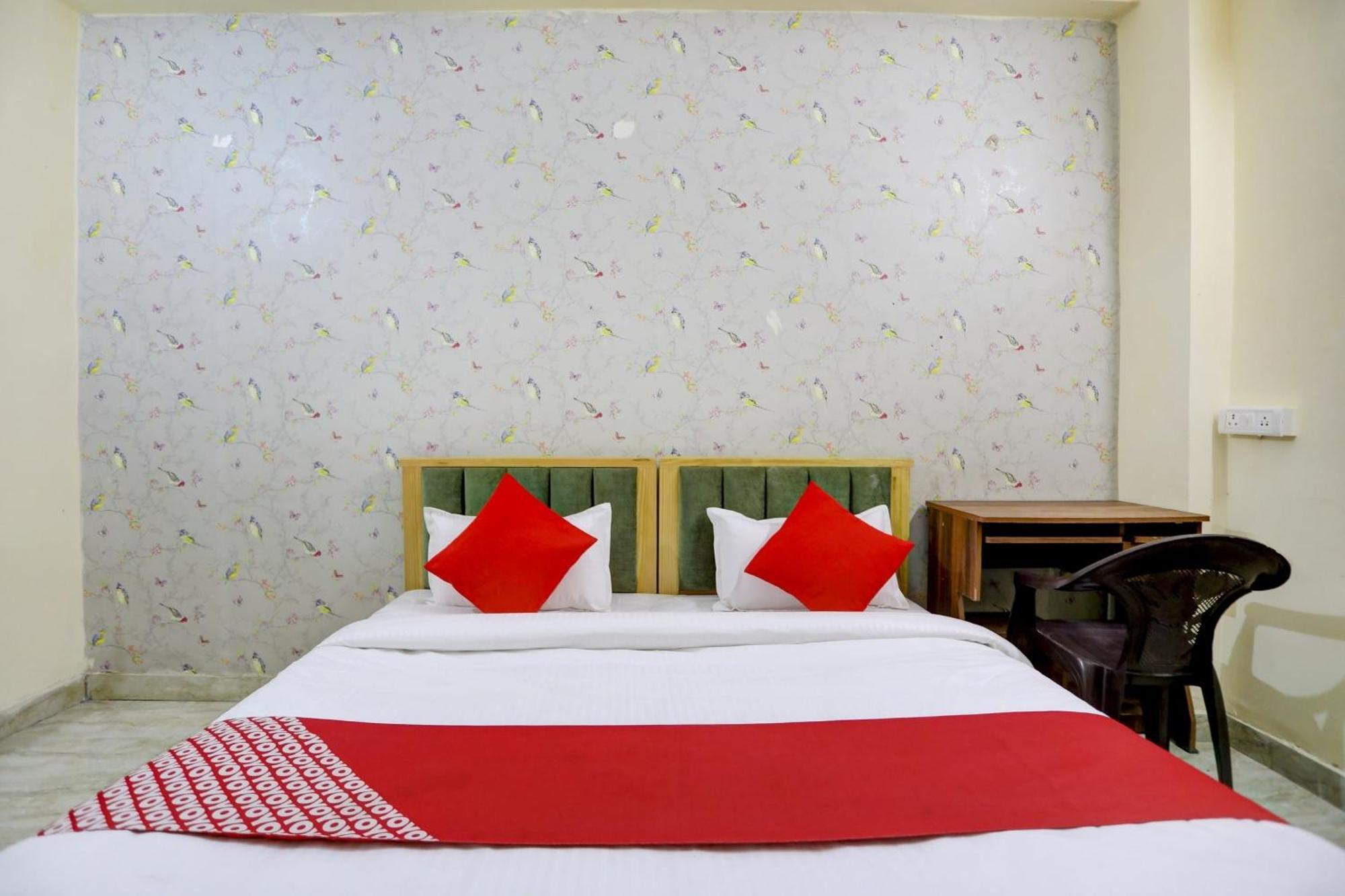Hotel O Classic Inn Hotel New Delhi