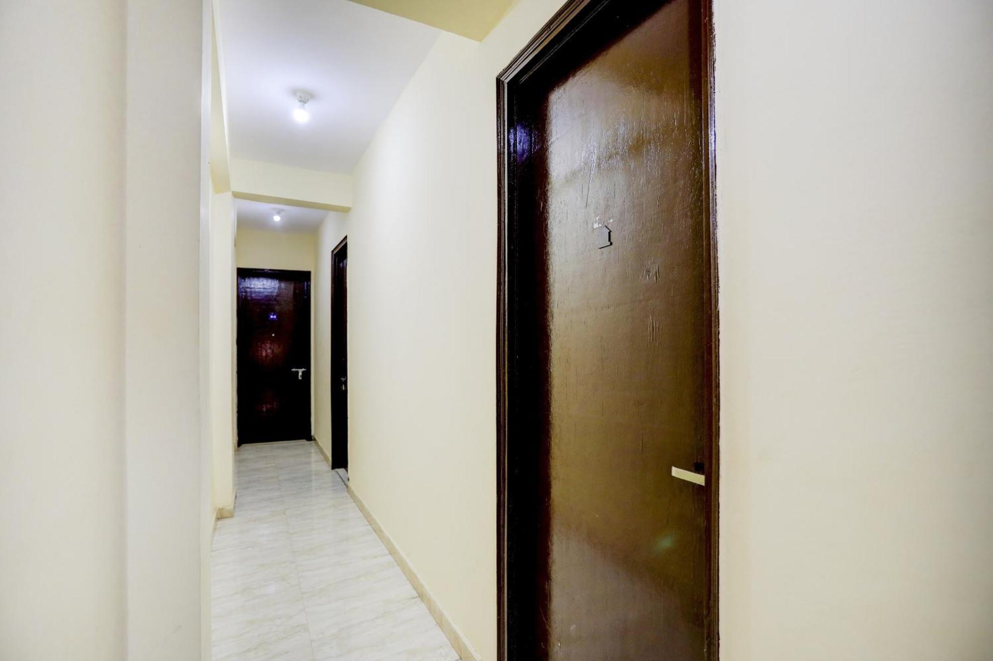 Hotel O Classic Inn Hotel New Delhi