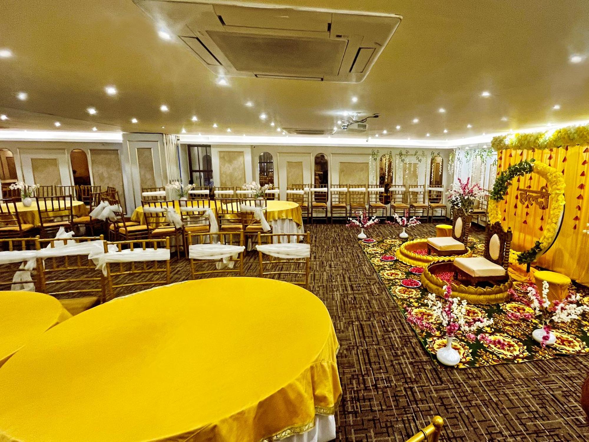 Town Grand Patel Nagar Hotel 3*