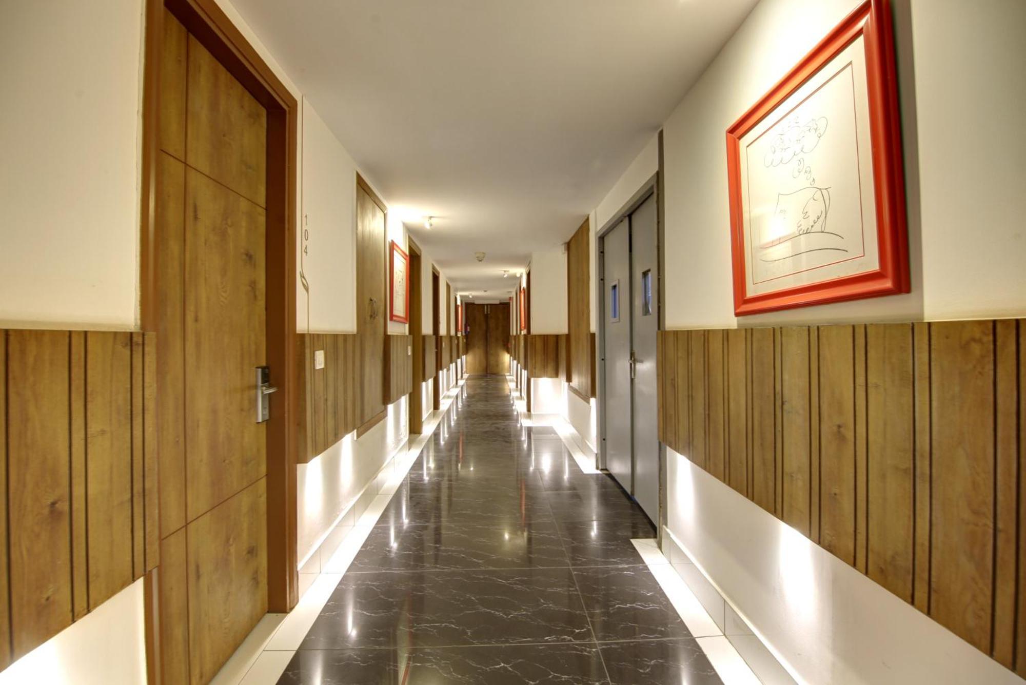 Town Grand Patel Nagar