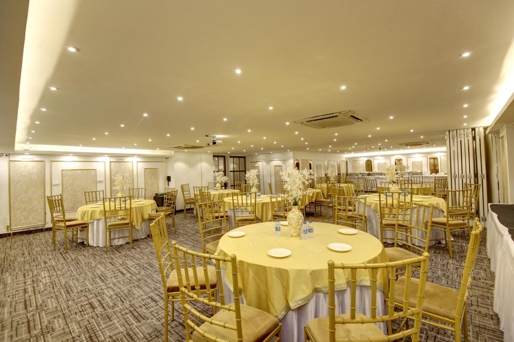 Hotel Town Pallace Patel Nagar New Delhi (National Capital Territory of India)