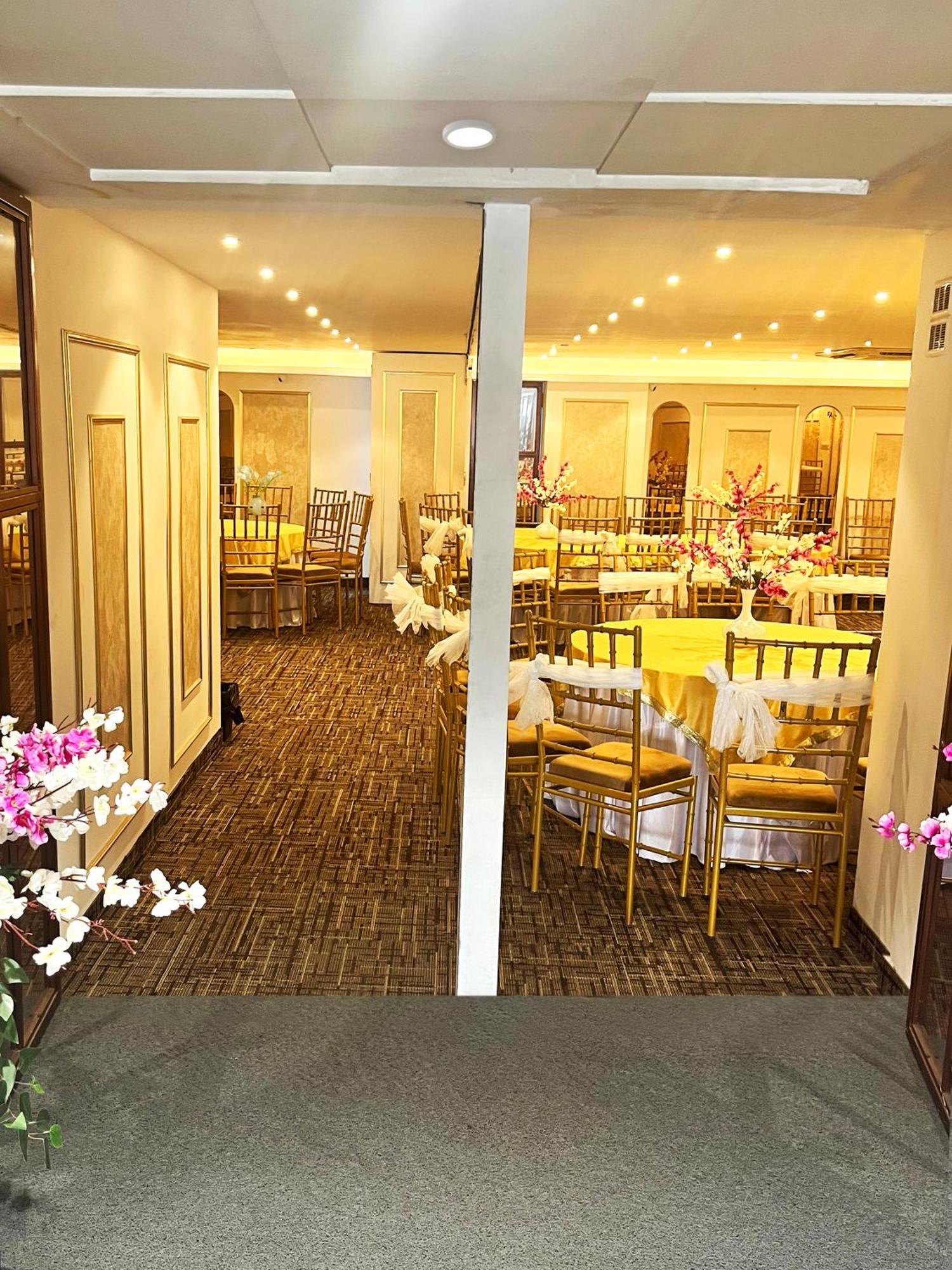 Hotel Town Pallace Patel Nagar New