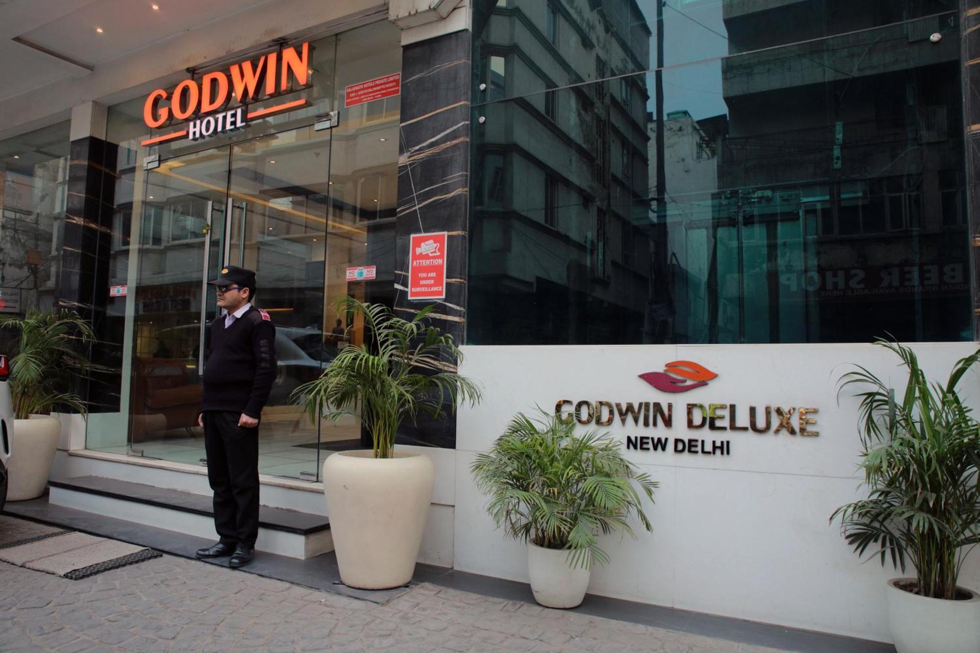 Hotel Godwin Deluxe -Free Airport Pickup -Traveller'S Choice Award Winner 2025 4* New Delhi