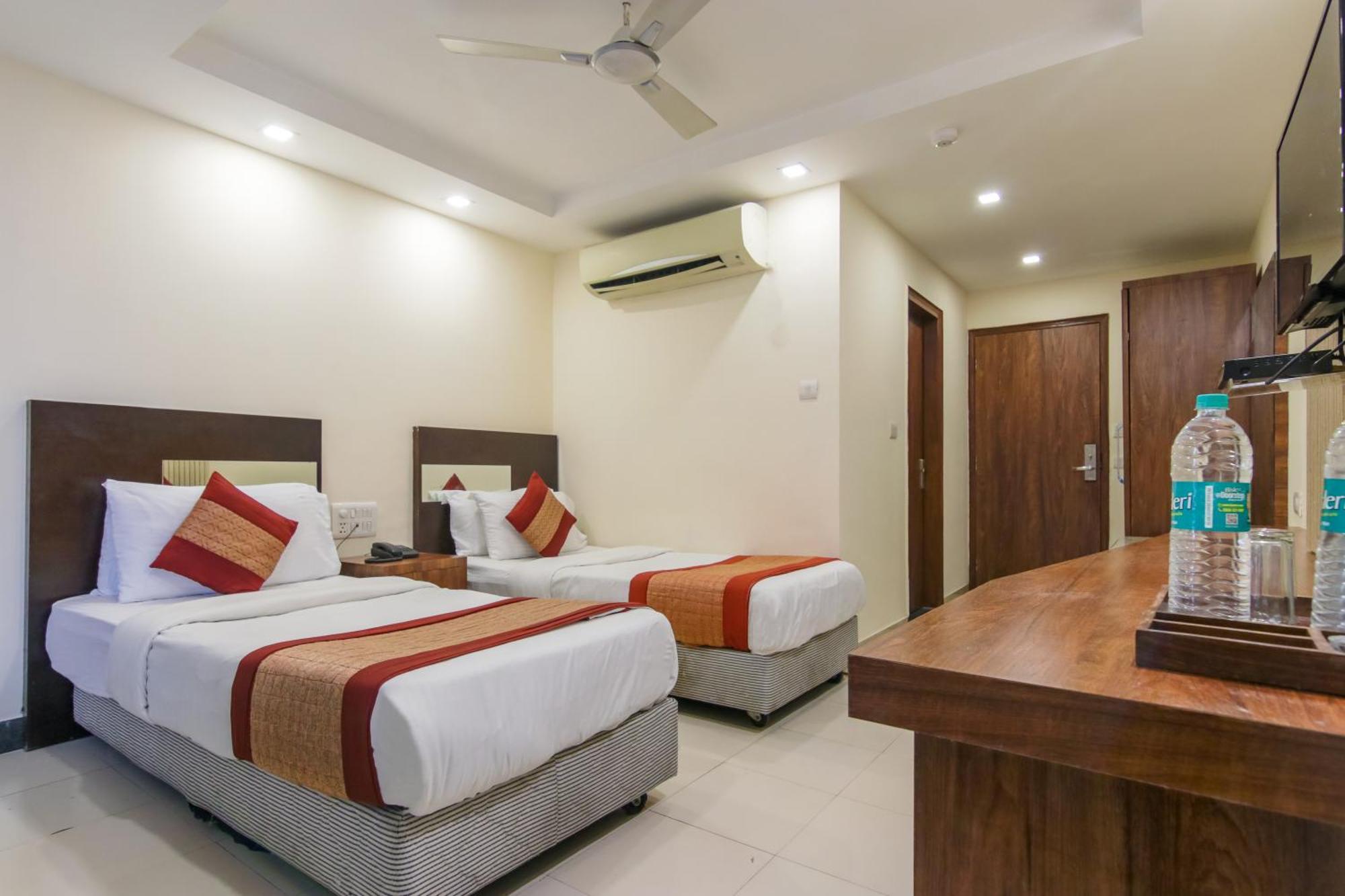 Hotel Hotel Fabstays - South Delhi