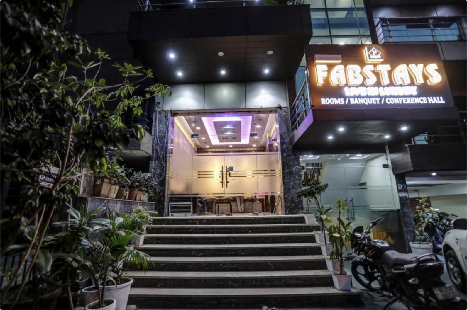 Hotel Hotel Fabstays - South Delhi