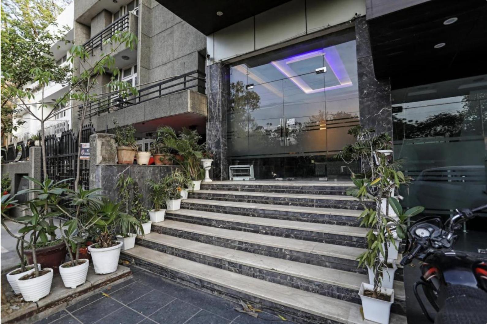 Hotel Fabstays - South Delhi 4* New Delhi