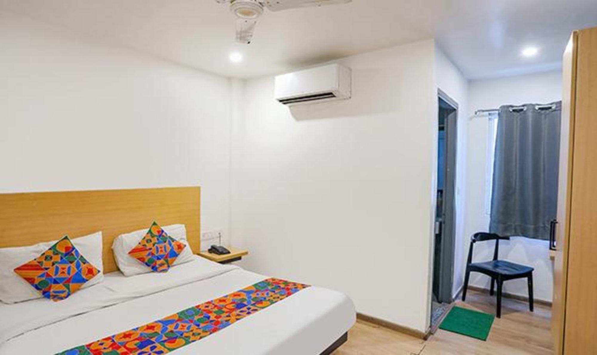 Hotel Fabhotel The Vaishali Dakshini Pitampura