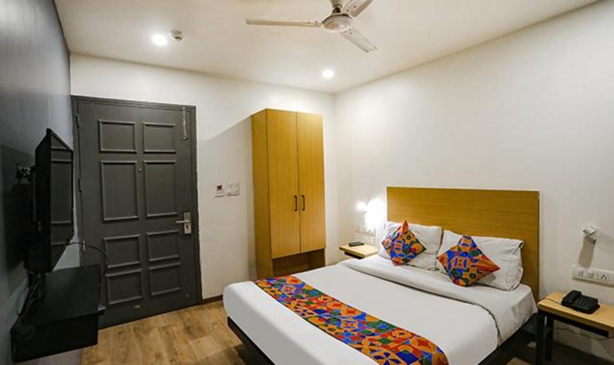 Fabhotel The Vaishali Dakshini Pitampura Hotel Delhi (National Capital Territory of India)