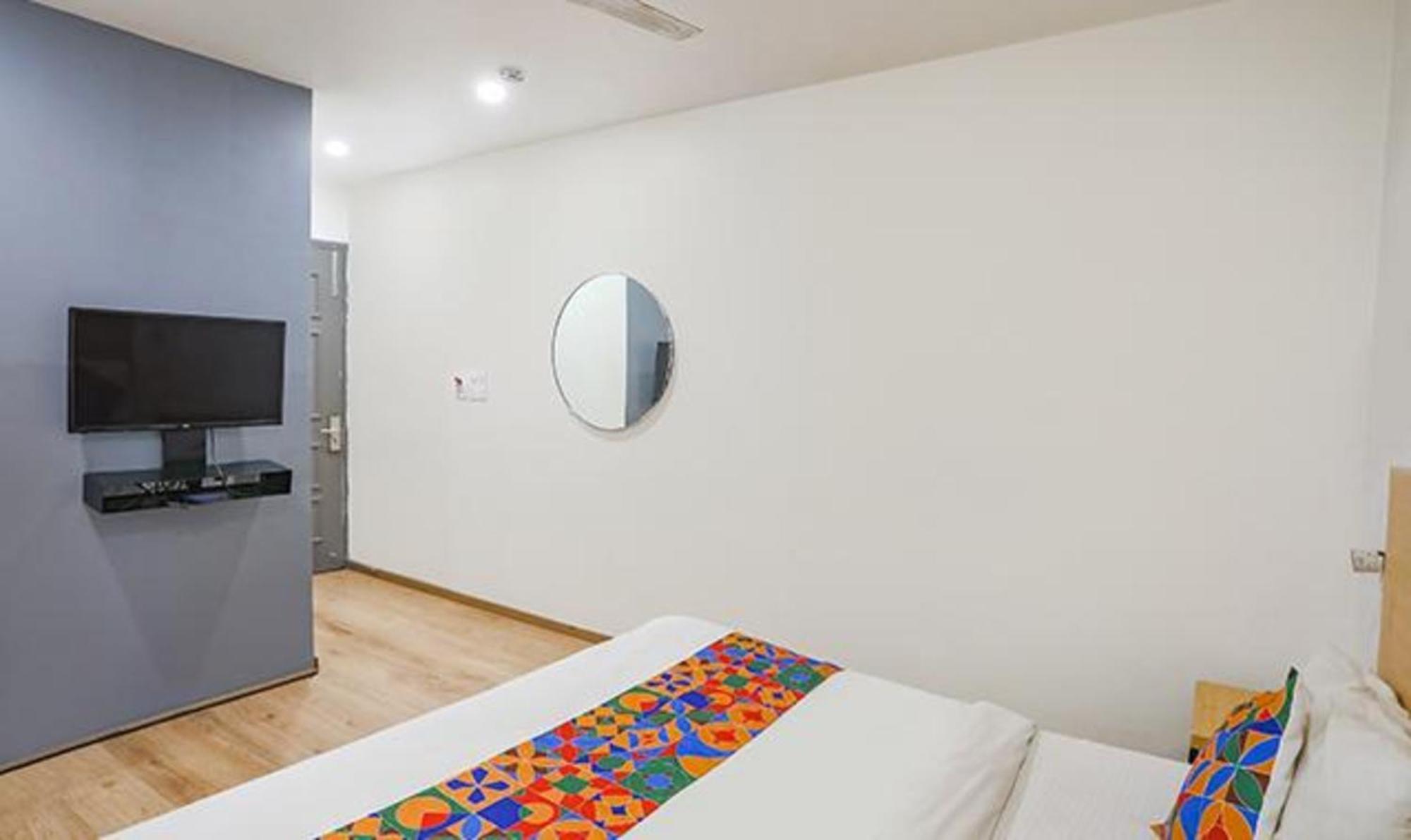 Fabhotel The Vaishali Dakshini Pitampura 3*