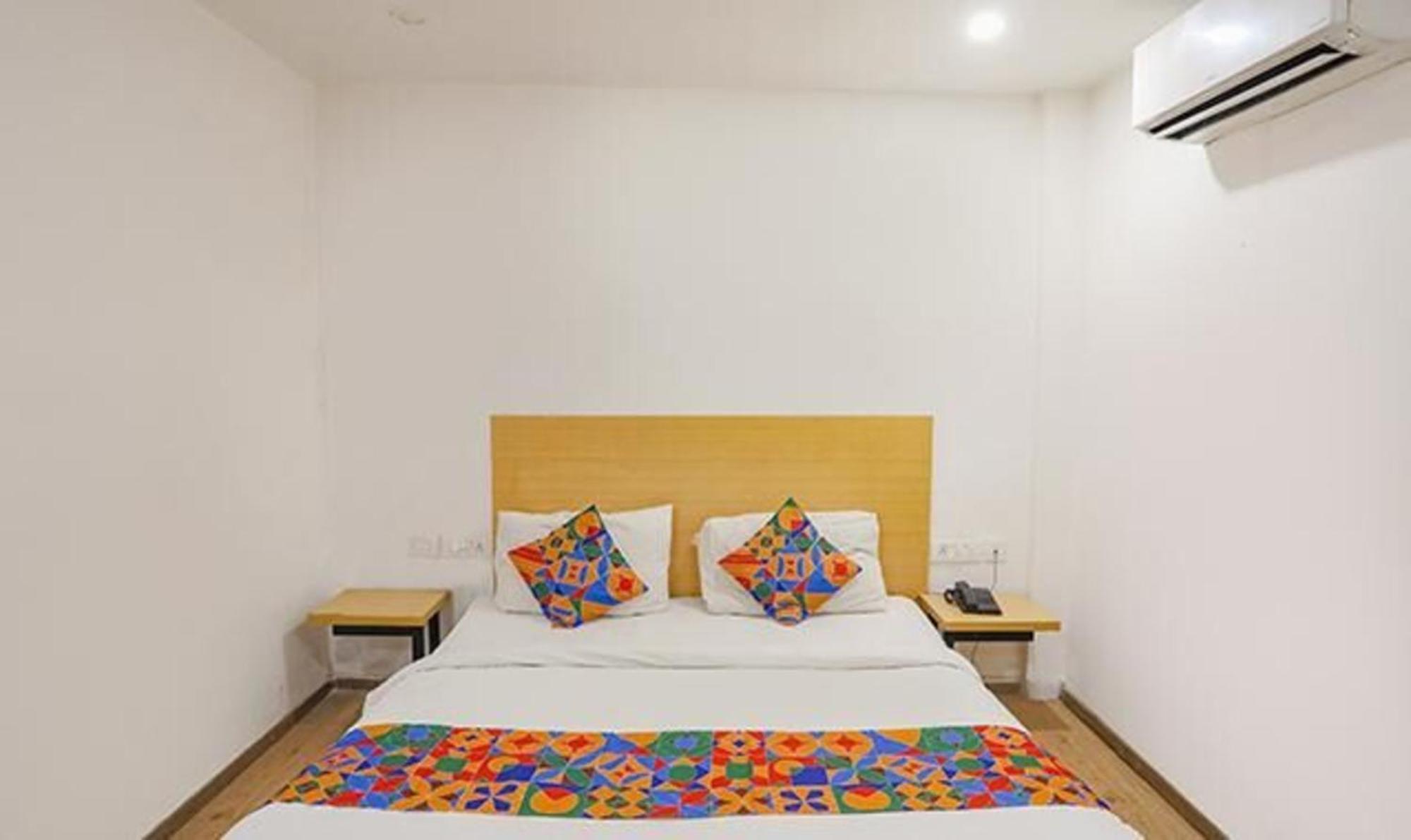 Fabhotel The Vaishali Dakshini Pitampura