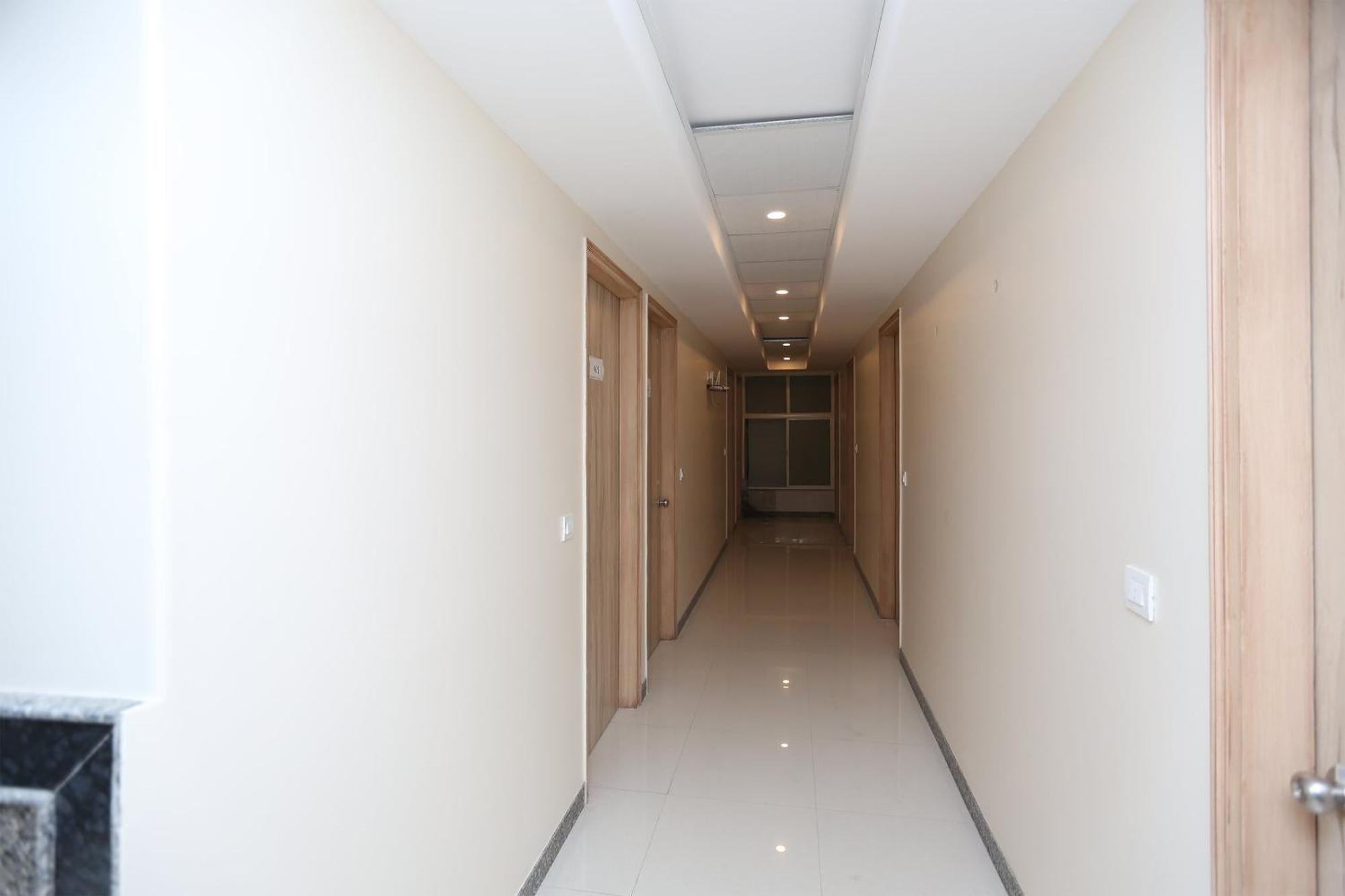 Hotel O Mega New Delhi