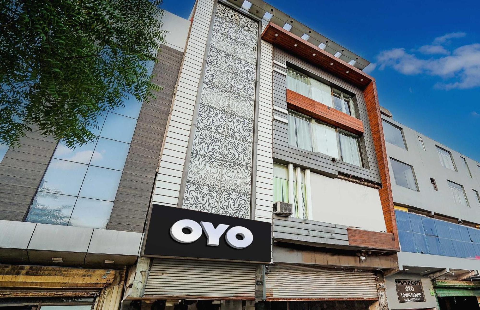 Hotel Collection O Grand King 4*