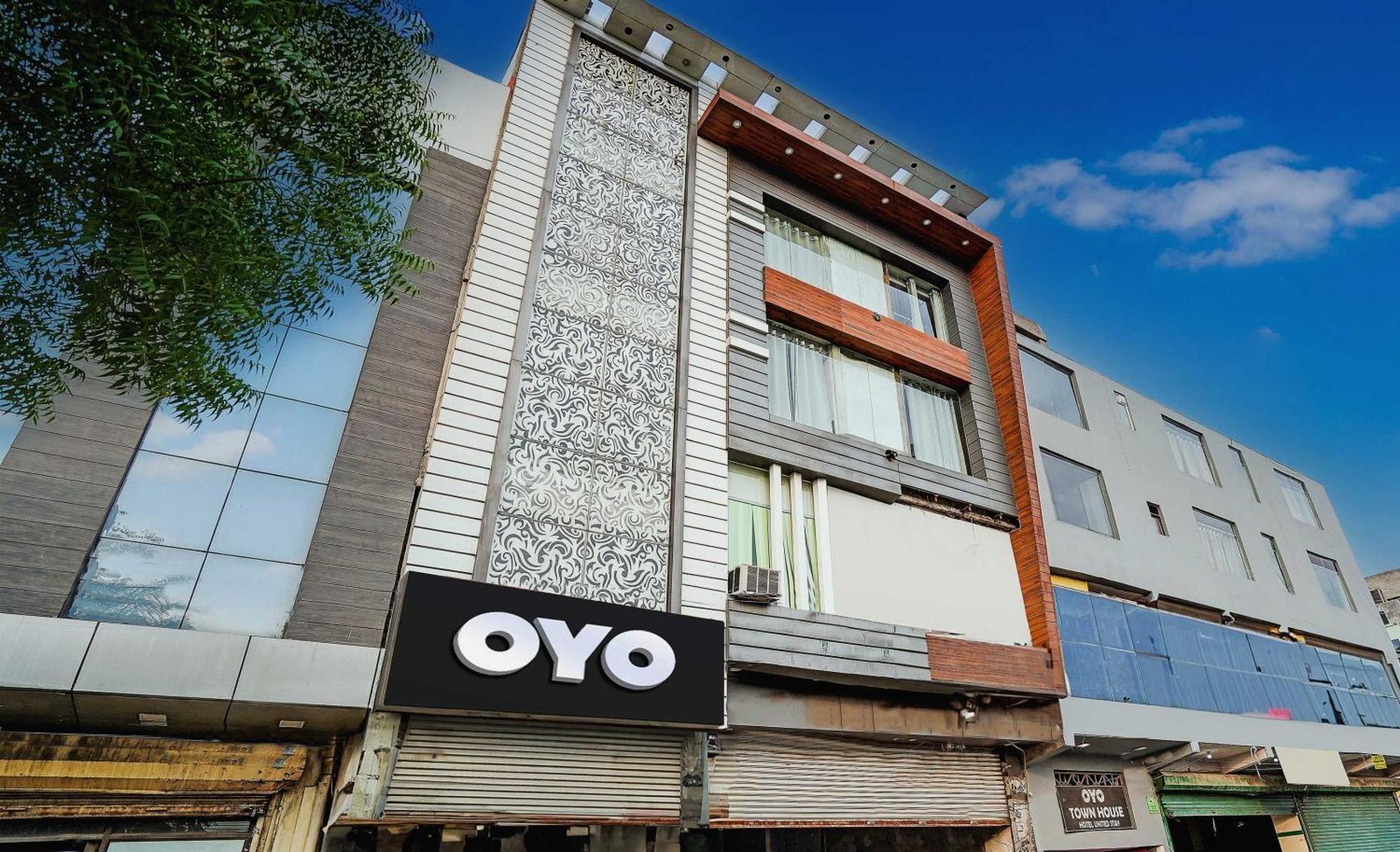 Collection O Grand King New Delhi