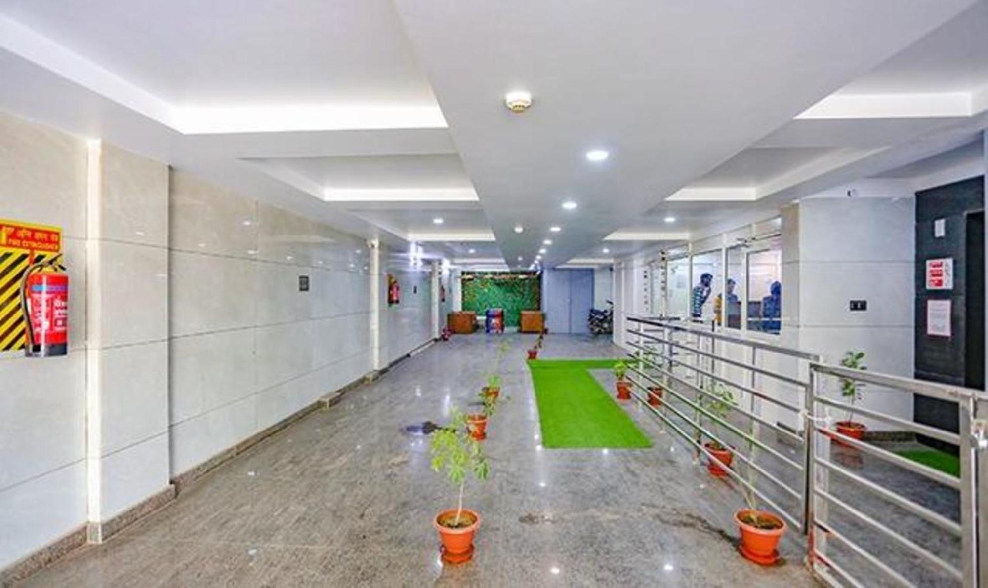 Hotel Fabexpress Rama 3*