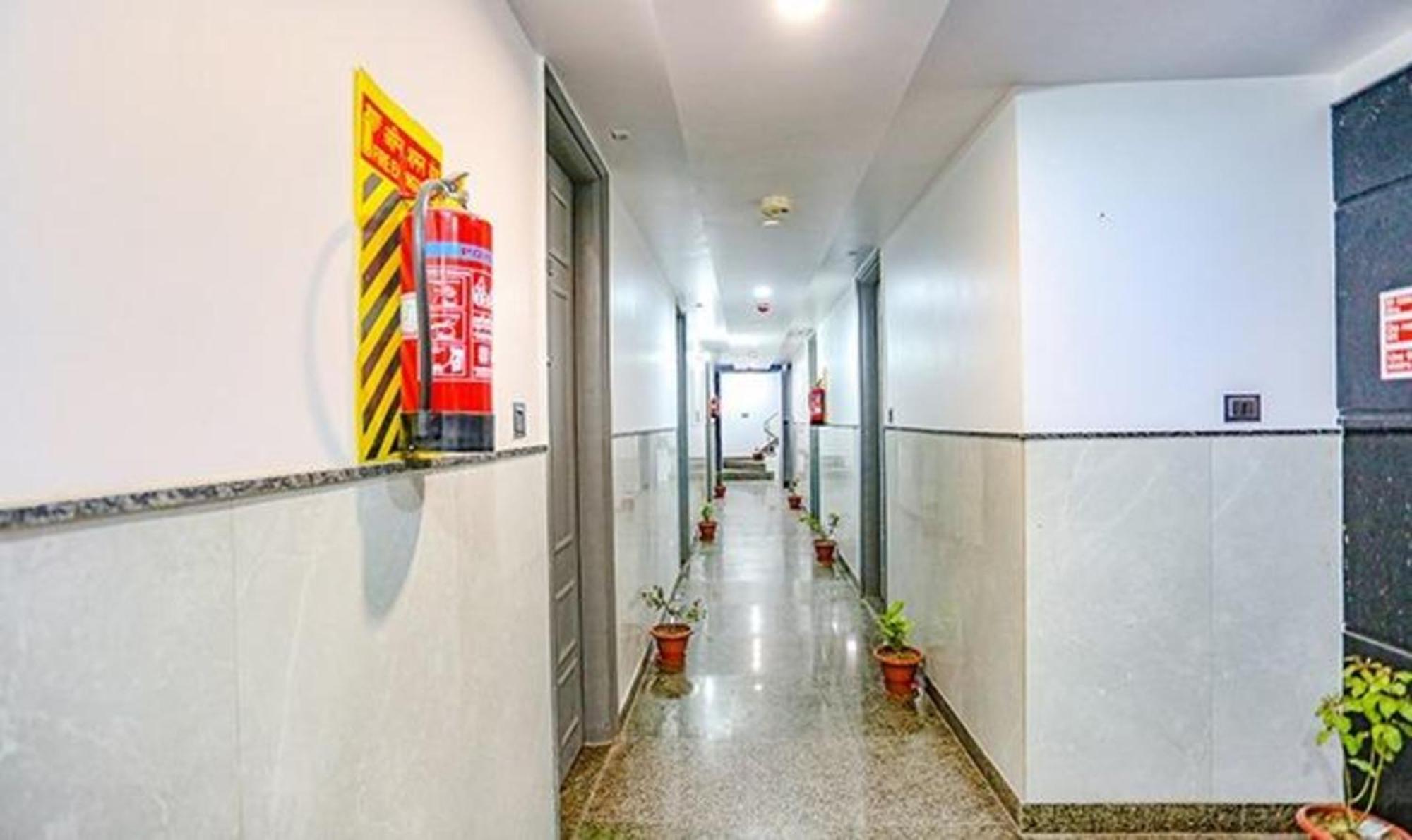 Hotel Fabexpress Rama 3*