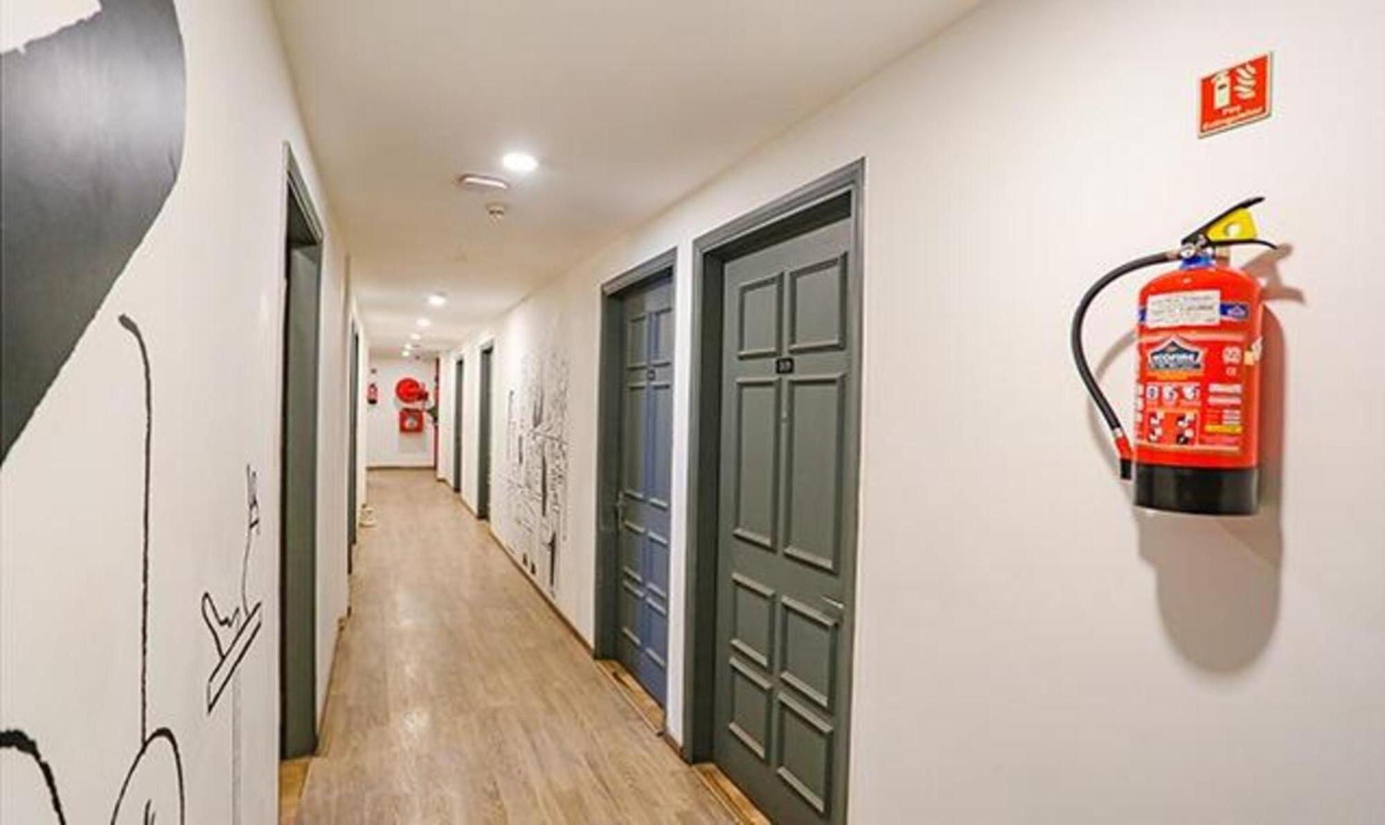 Fabhotel Urban Residency Model Town Hotel New Delhi