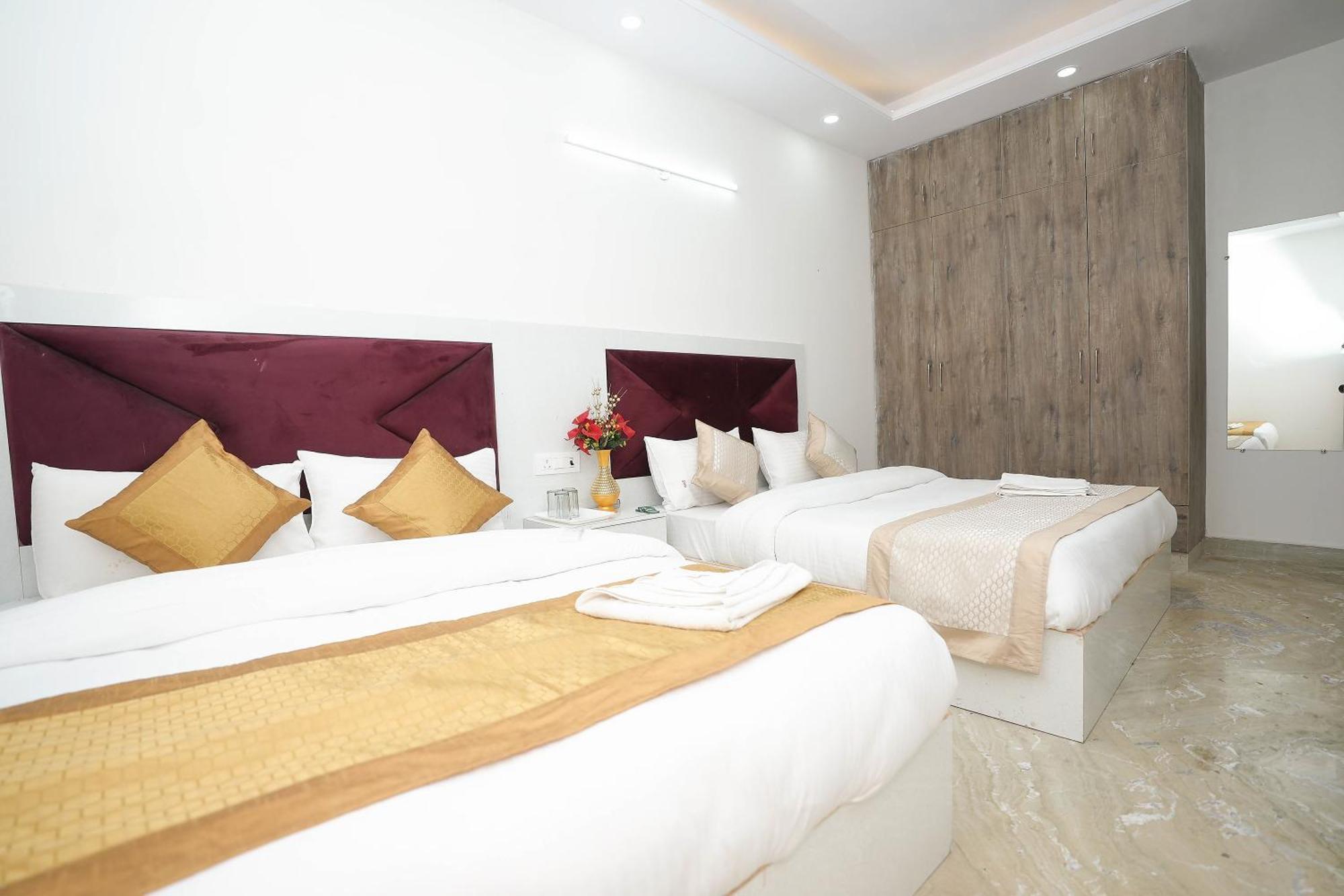 Bed & Breakfast Sarthi *