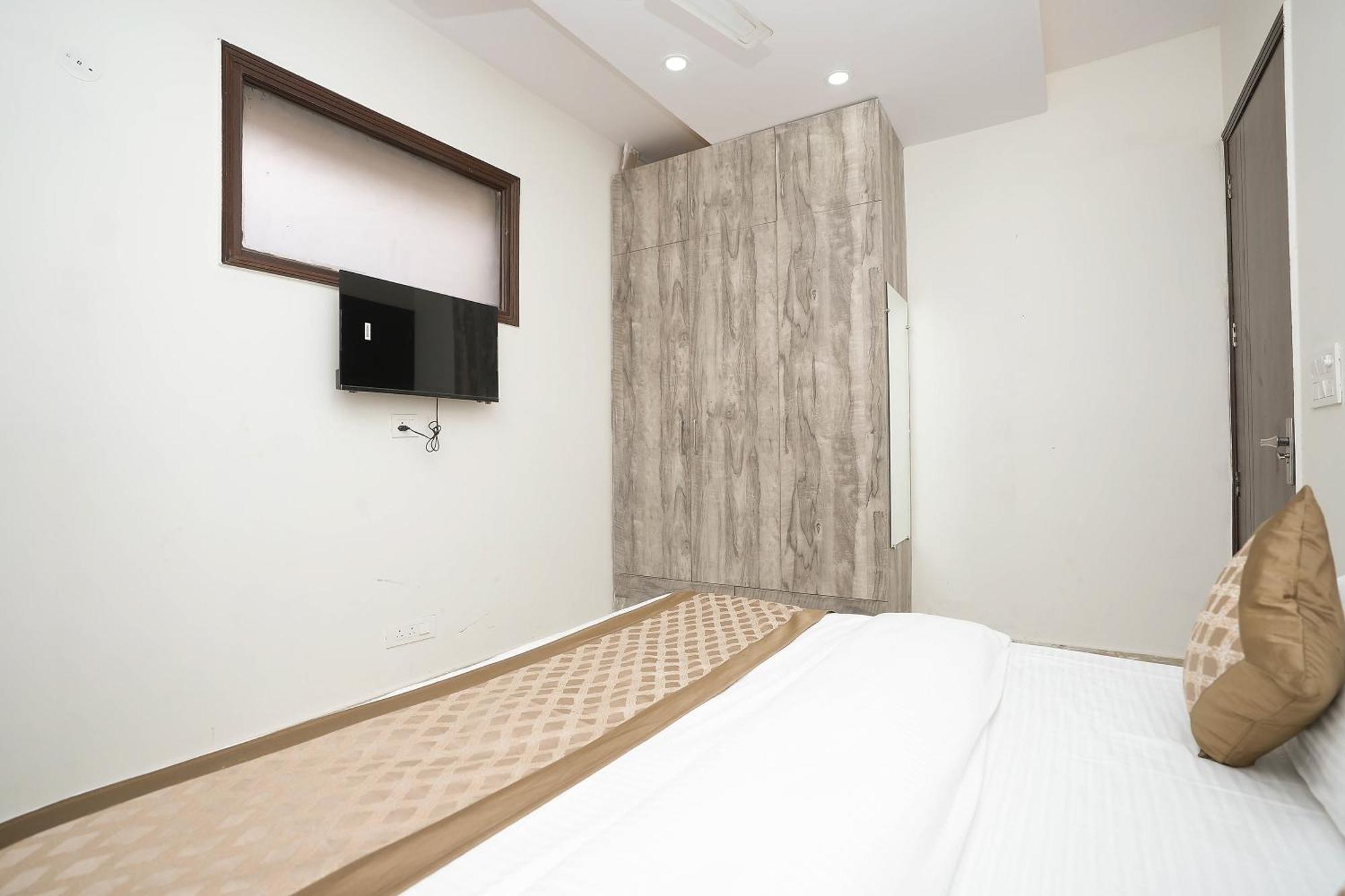 Bed & Breakfast Sarthi