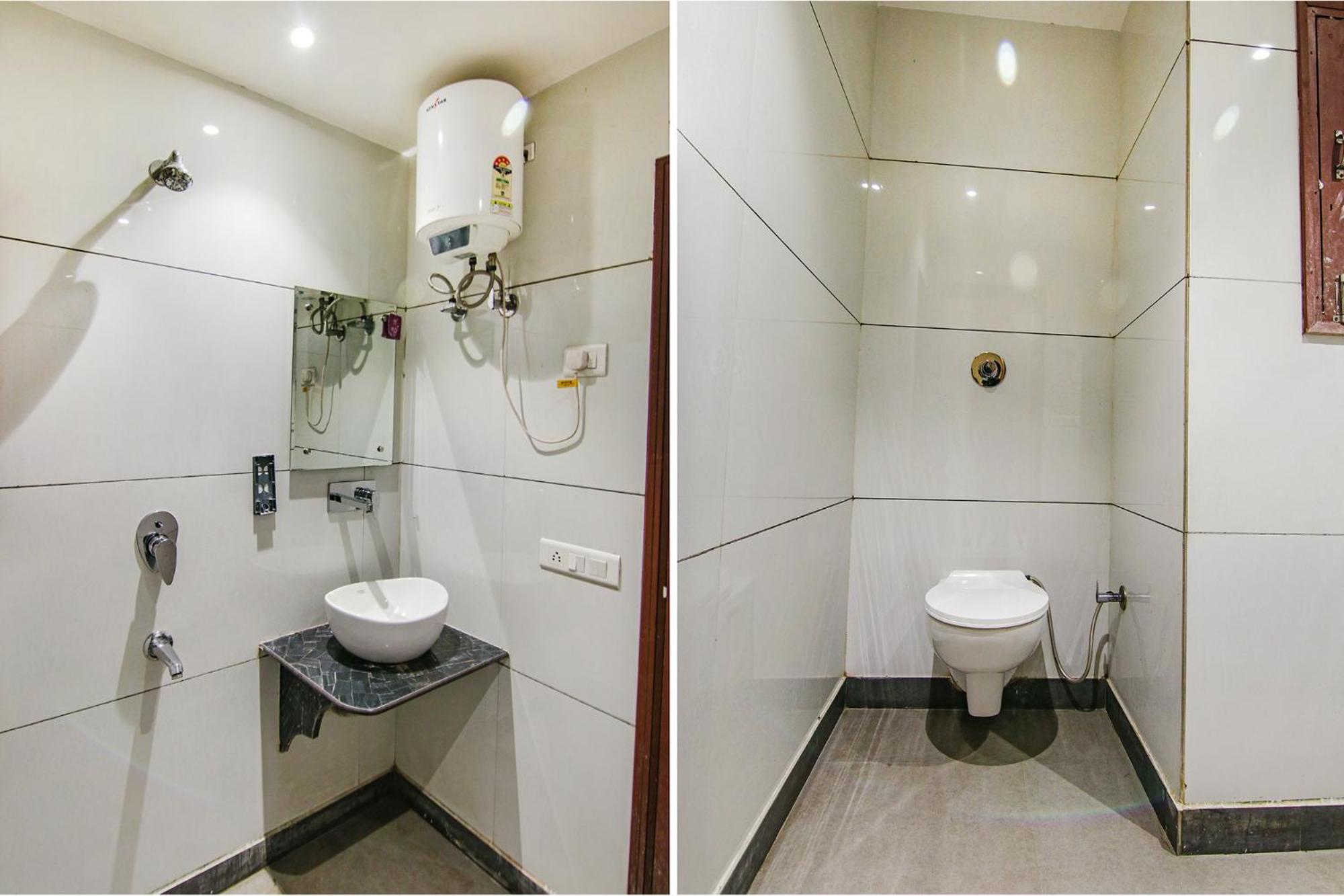 Hotel Fabhotel Golden Glory 3*