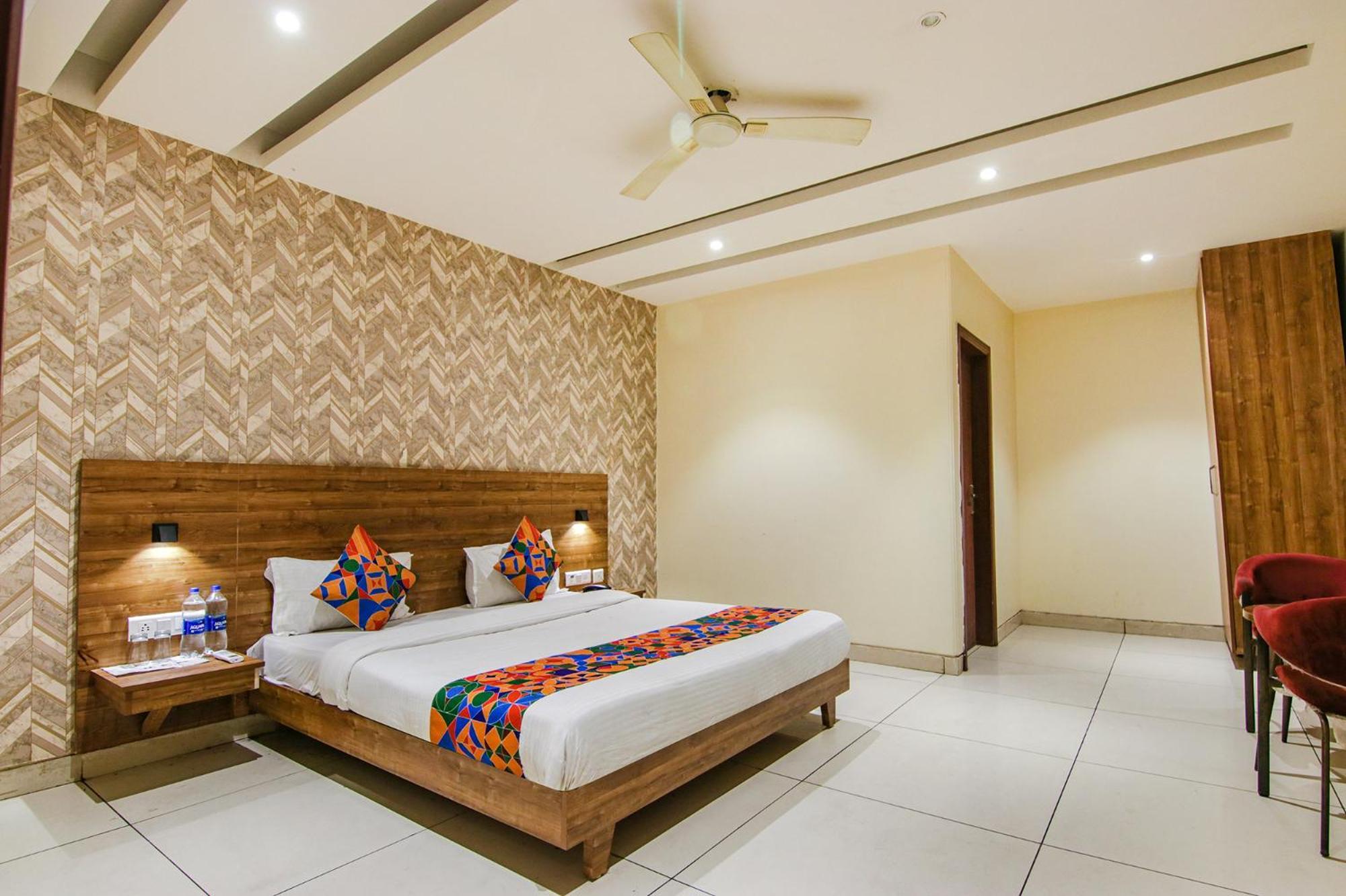 Fabhotel Golden Glory Hotel New Delhi