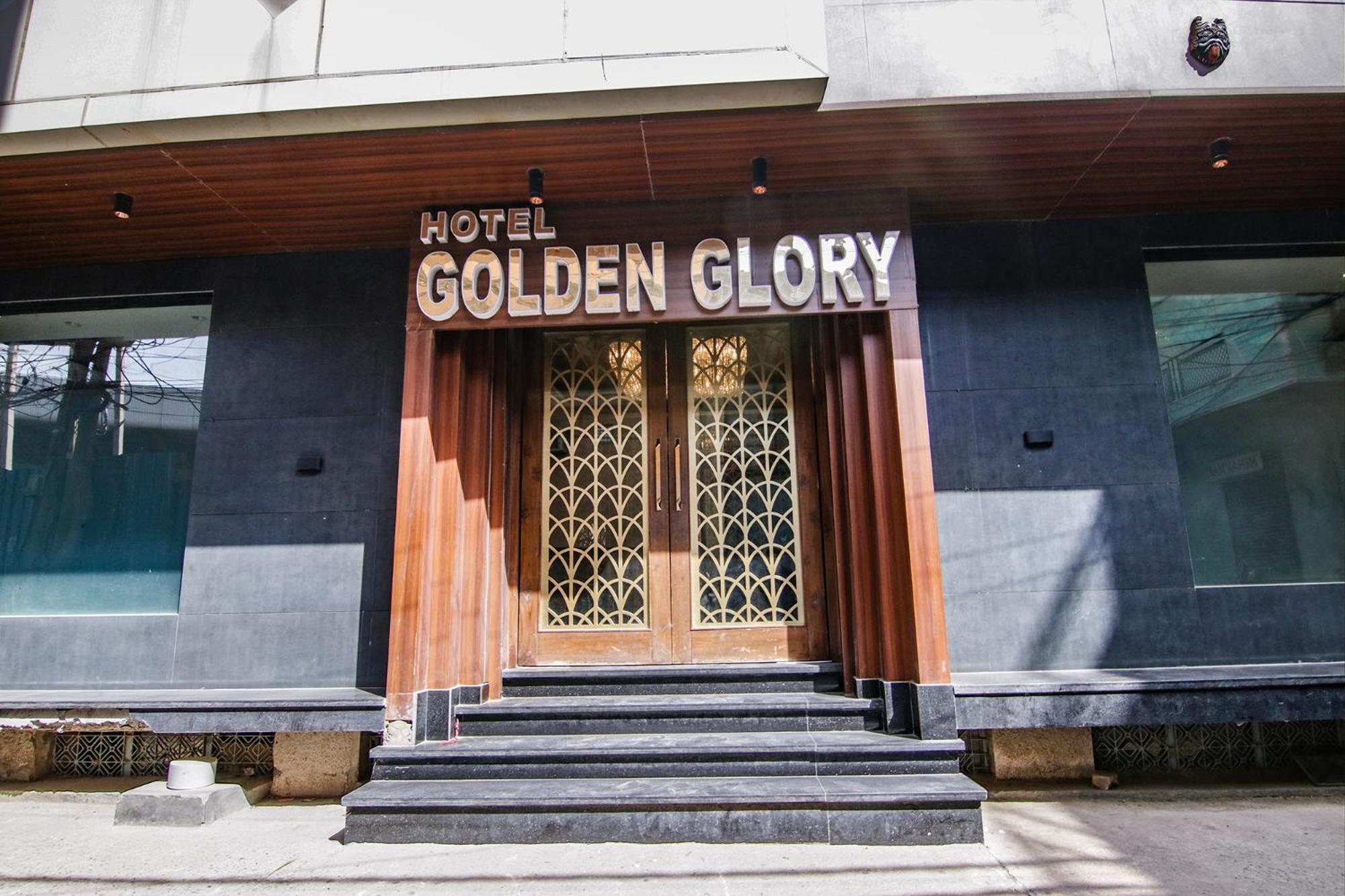 Hotel Fabhotel Golden Glory