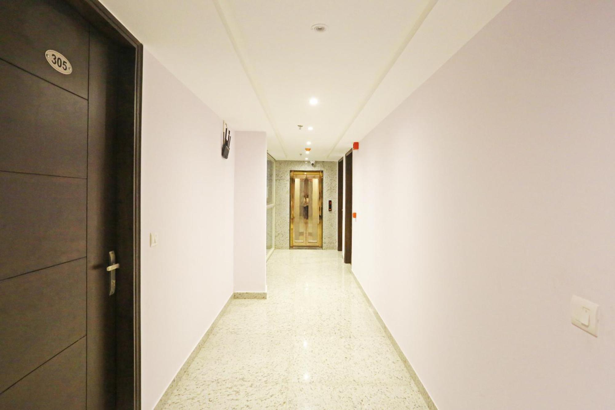 Hotel Frankstay By Mayfair Newly Built - New Delhi
