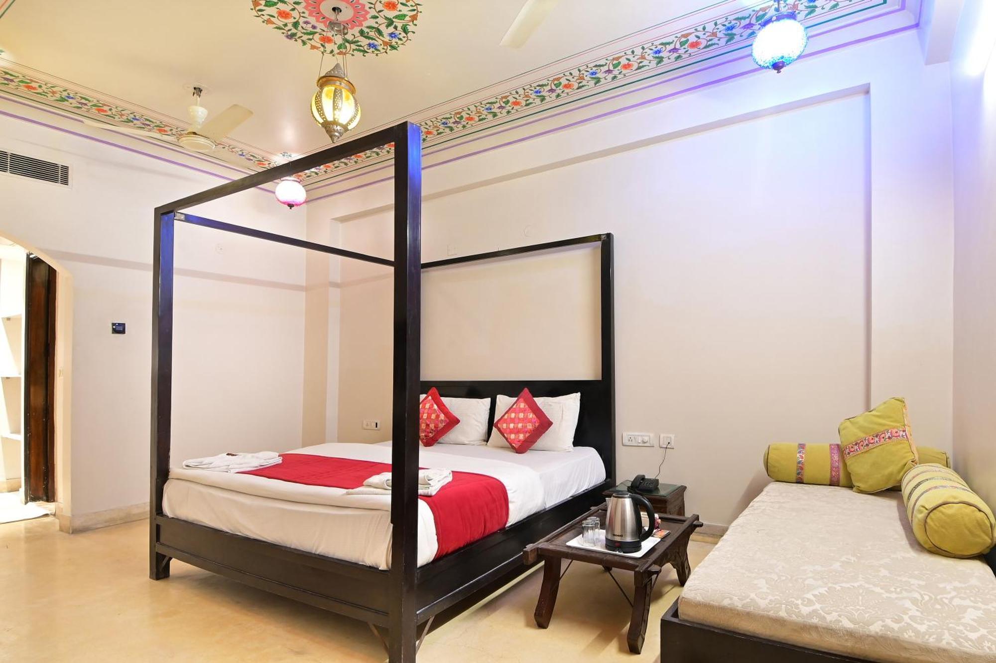 Jyoti Mahal - A Heritage - Hotel 4*