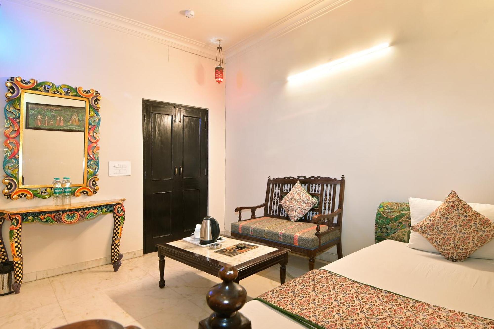 Hotel Jyoti Mahal - A Heritage - Nova Deli