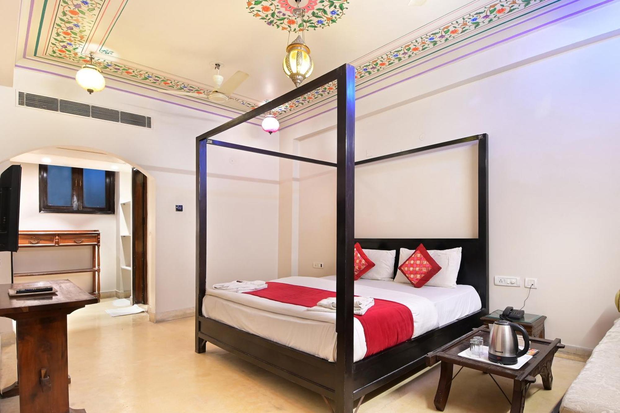 Jyoti Mahal - A Heritage - Hotel
