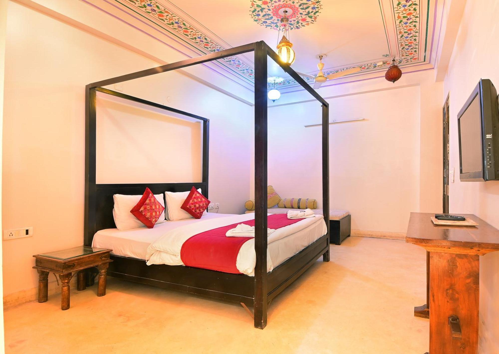 Jyoti Mahal - A Heritage - Hotel 4*