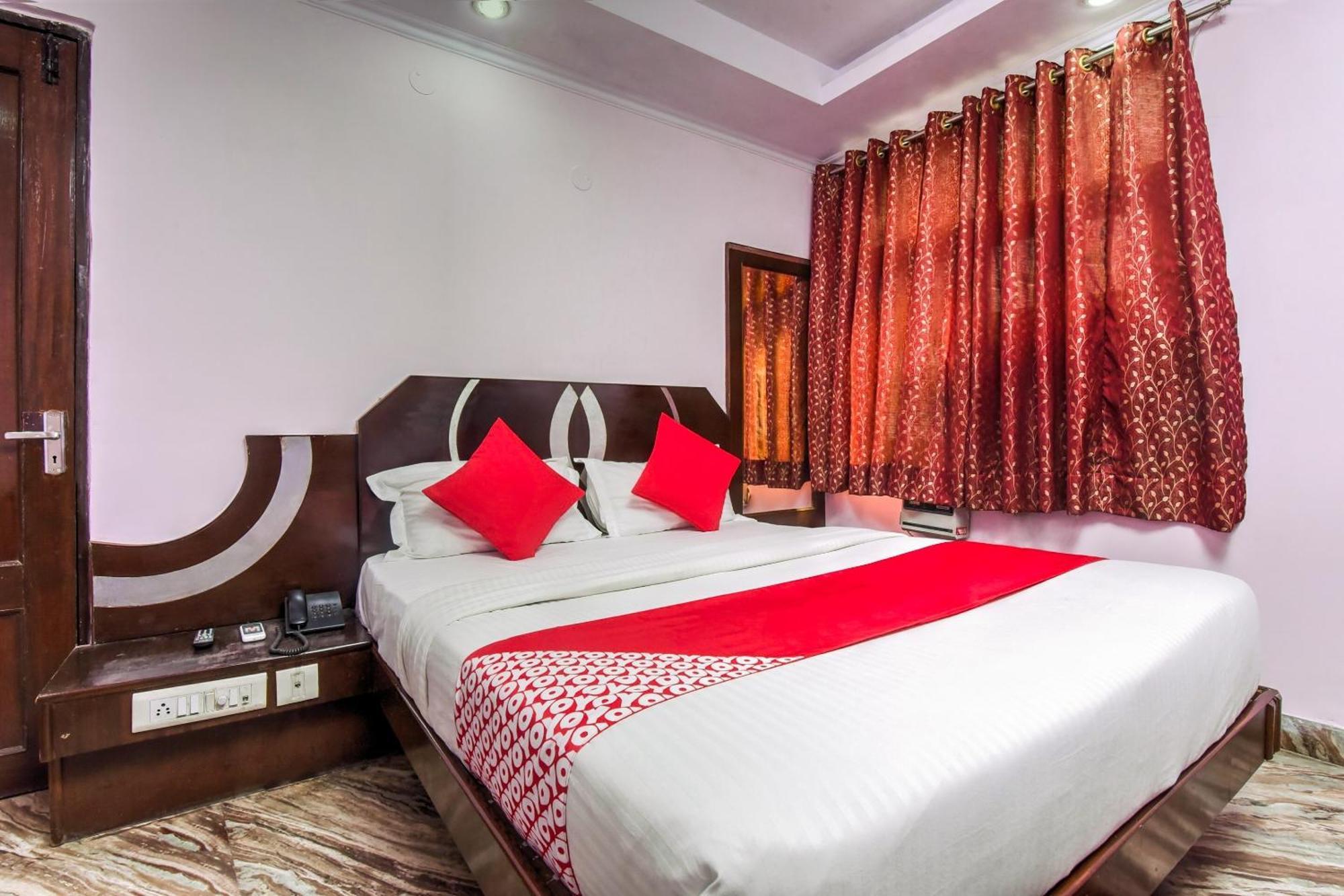 Hotel Oyo Flagship 18997 Km International 3*