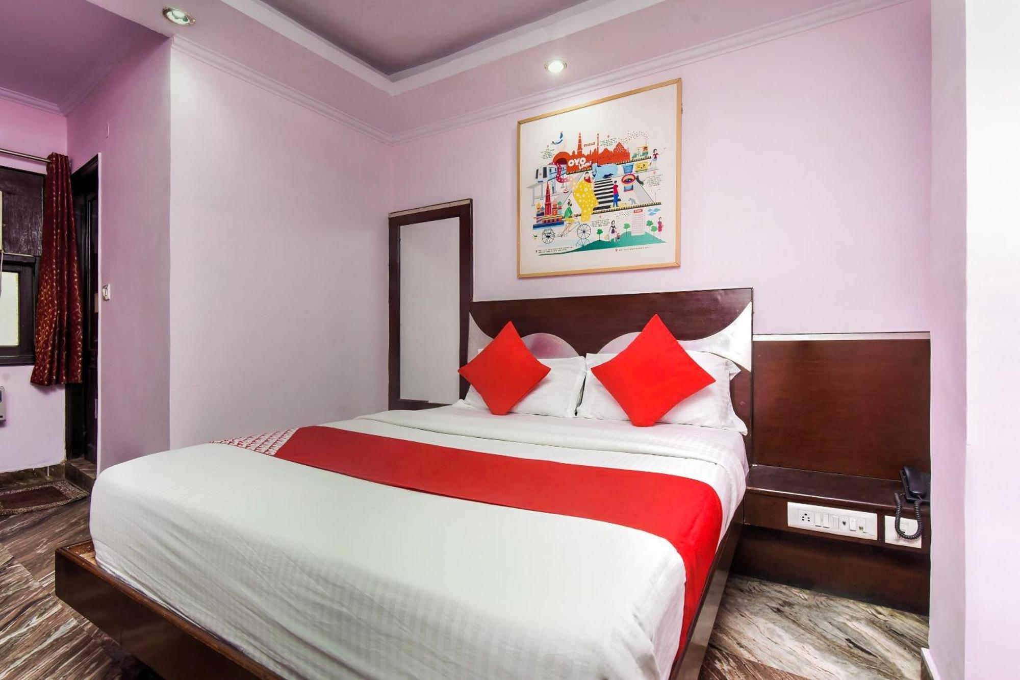 Oyo Flagship 18997 Km International Hotel New Delhi