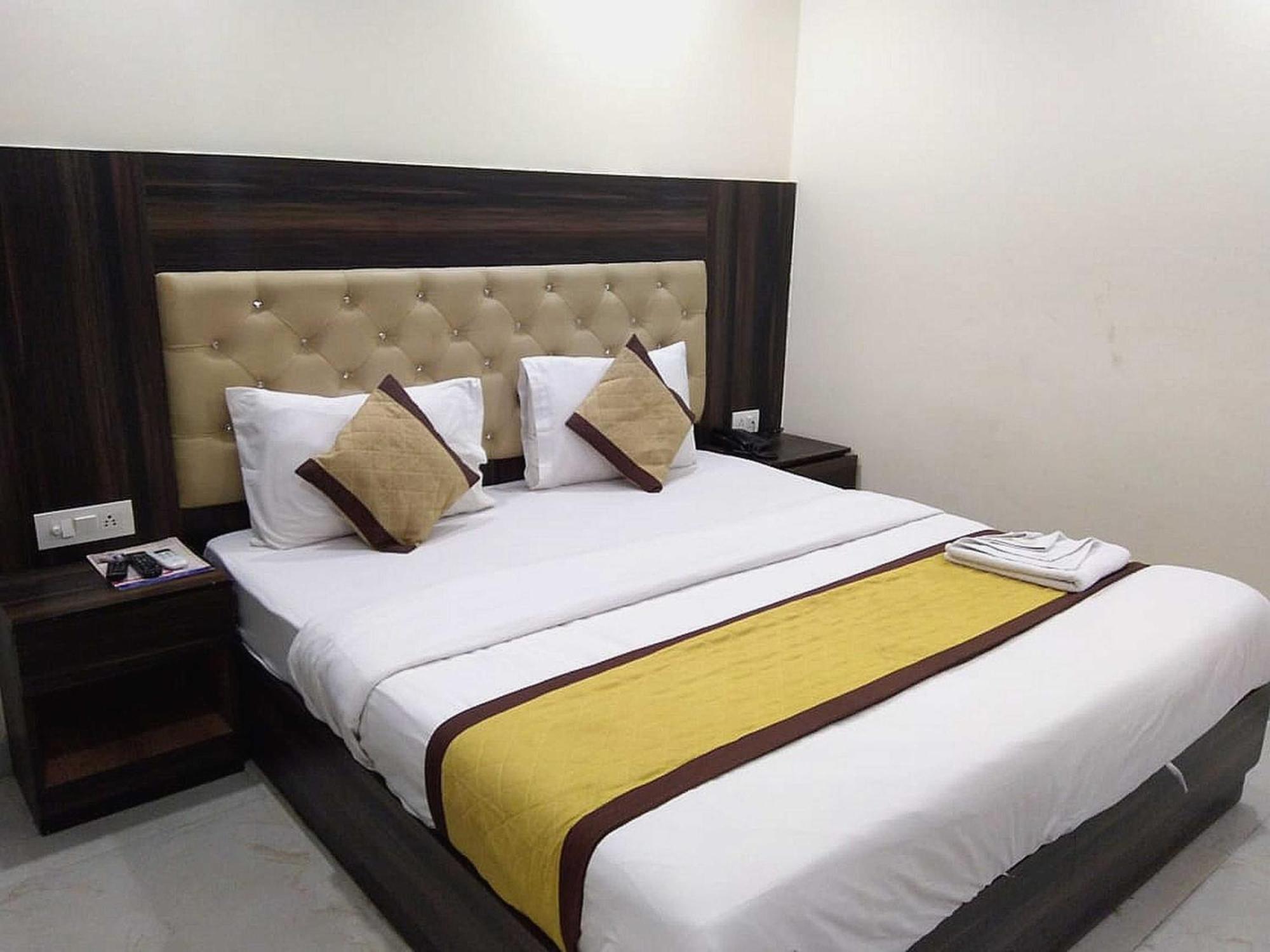 O King Plaza Hotel