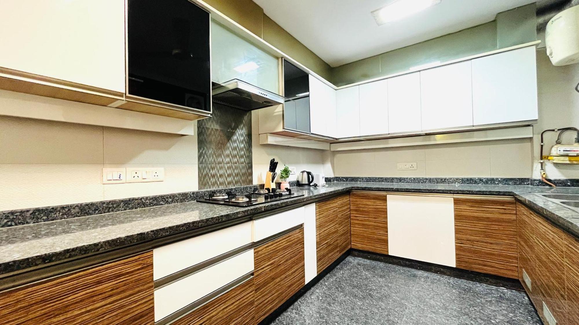 Olive Service - Defence Colony Apartamento