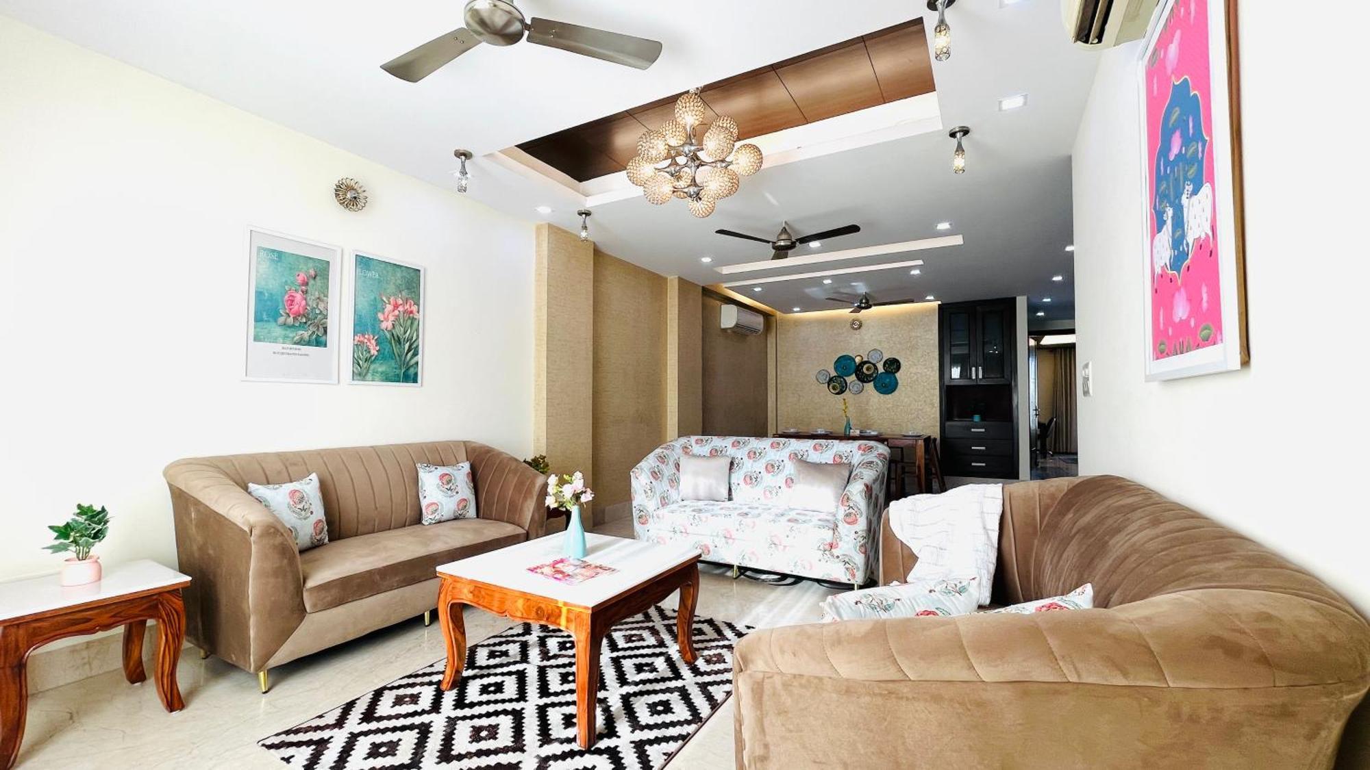 Olive Service - Defence Colony Apartment New Delhi