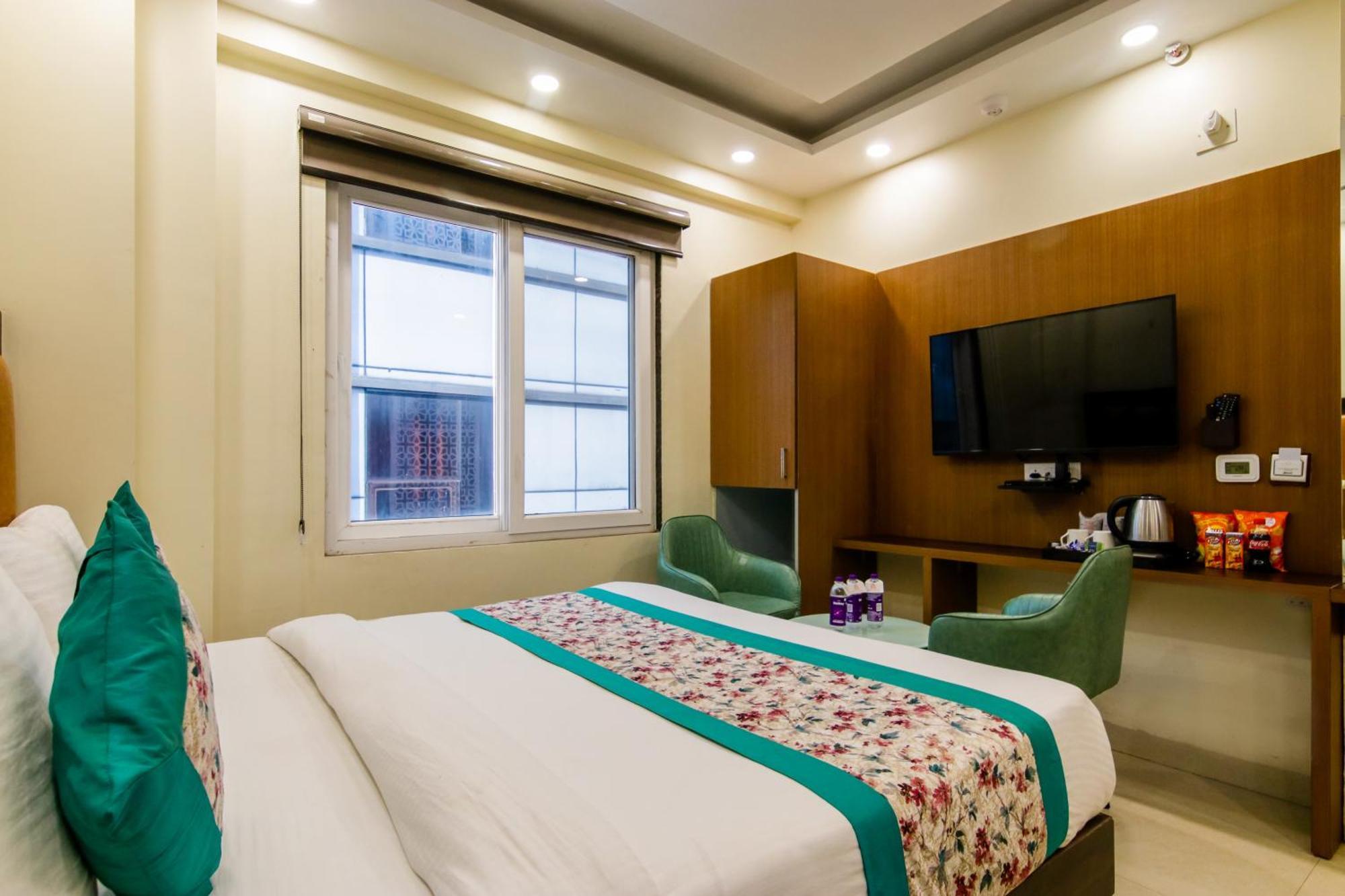 Royal Rosette With Free Wi-fi Near Railway Station Hotel Nova Deli