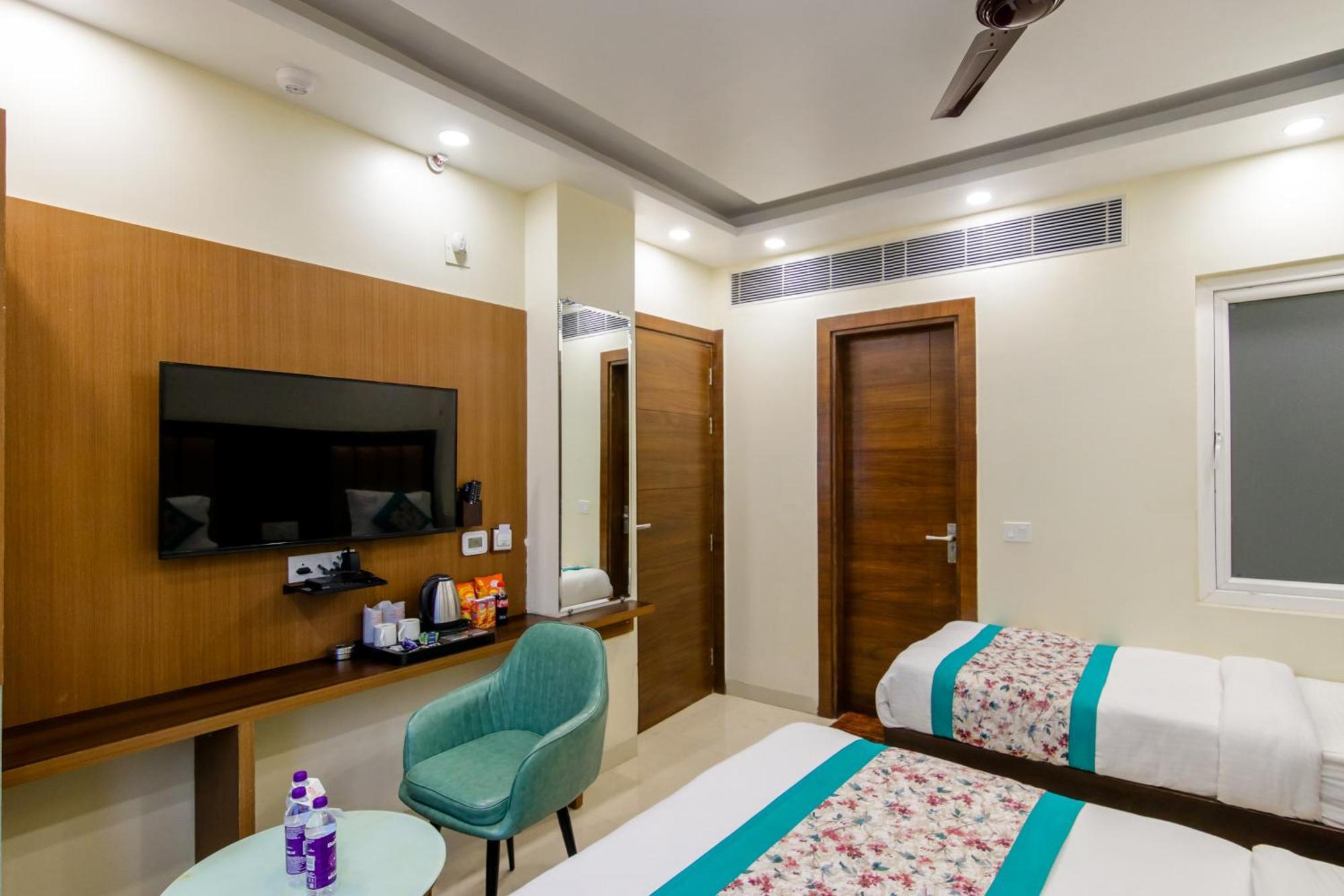 Royal Rosette With Free Wi-fi Near Railway Station 4* Nova Deli