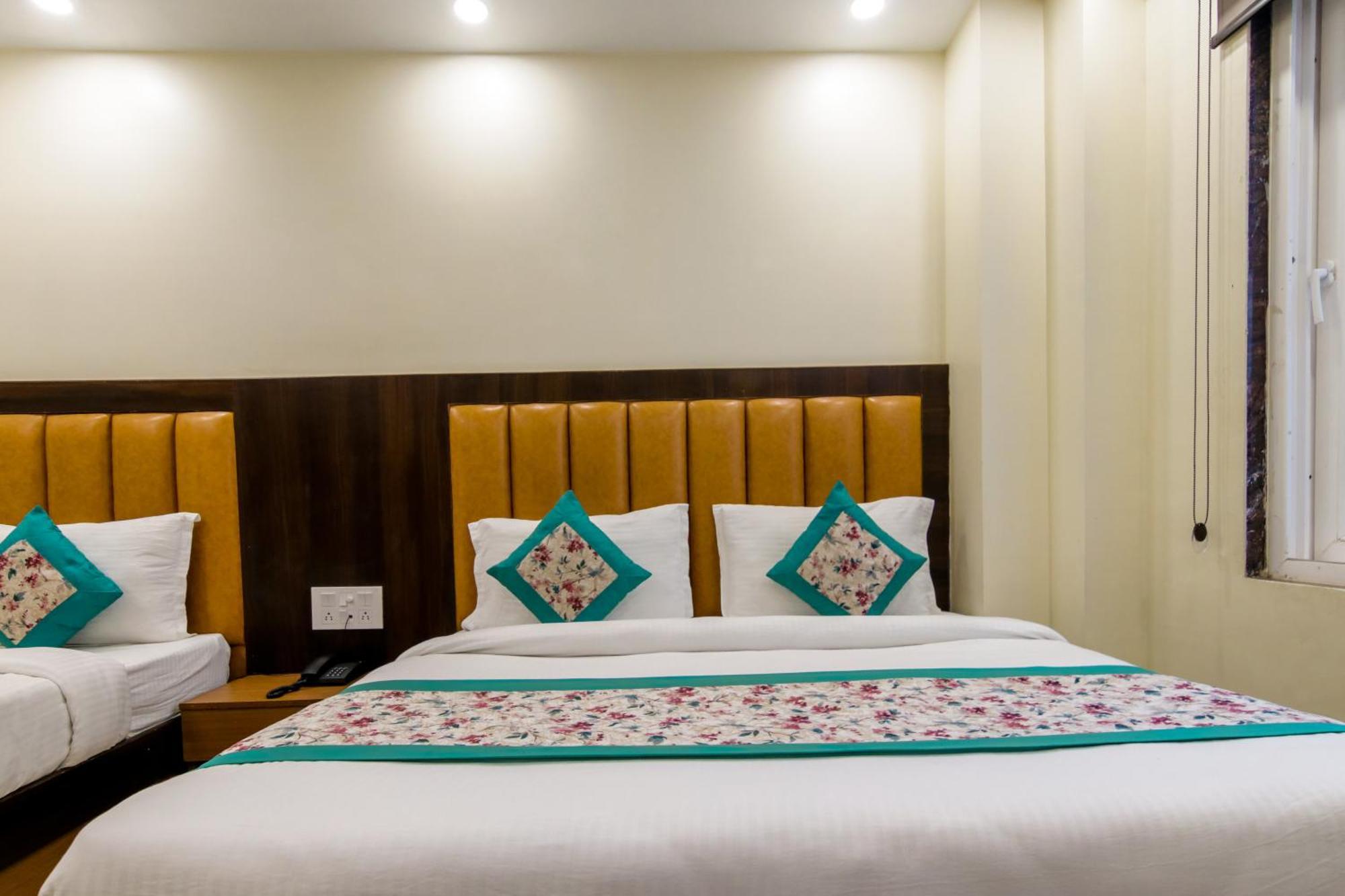 Royal Rosette With Free Wi-fi Near Railway Station Hotel Nova Deli