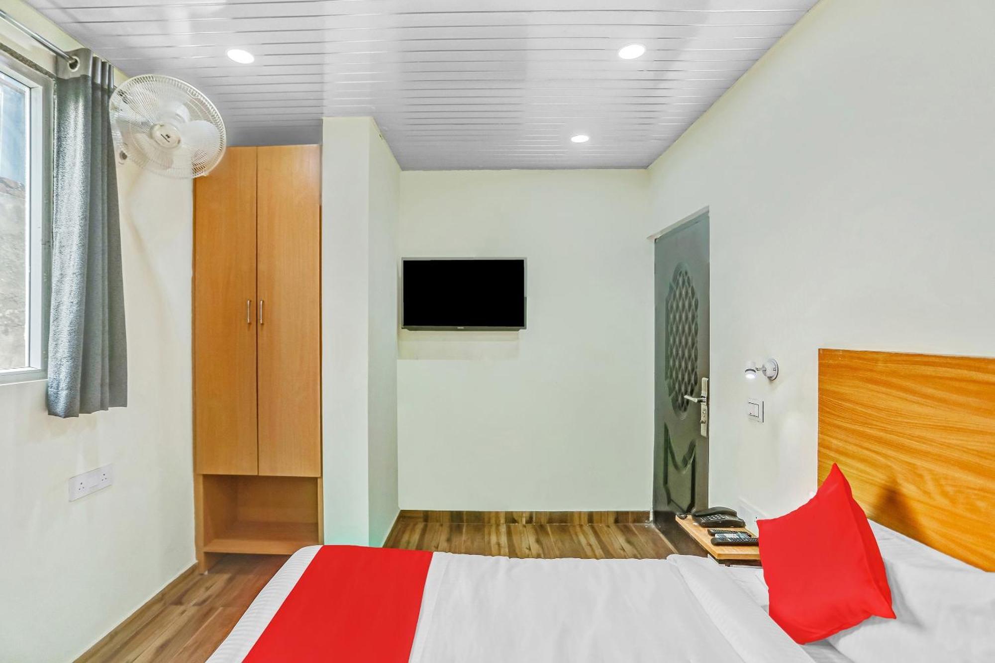 O Jeet Hotel 3*