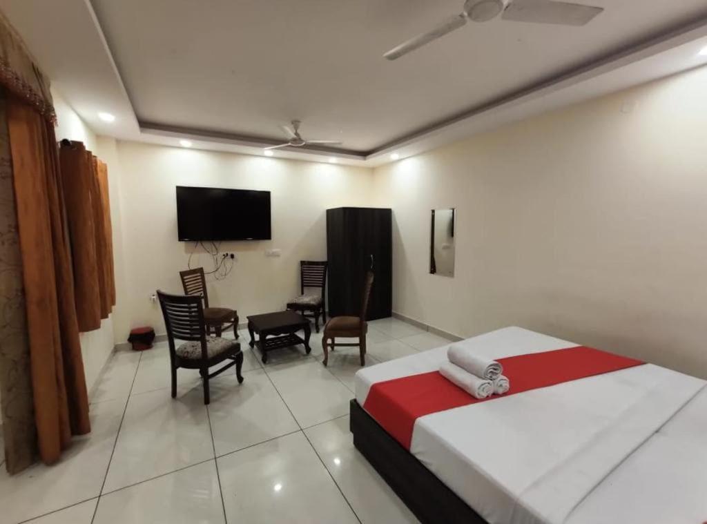 Hotel O Aerotech 3*
