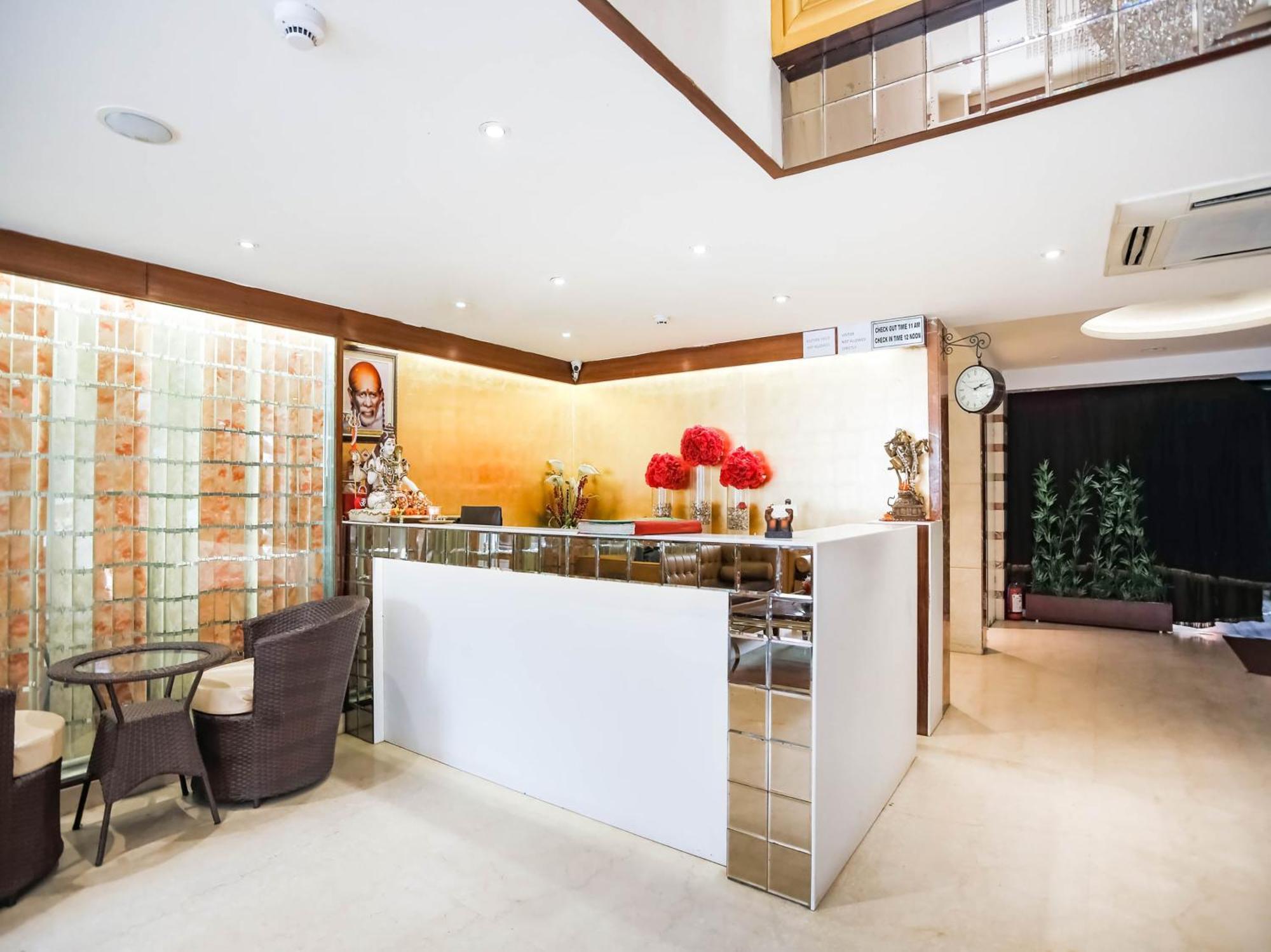 Collection O The Kailash Dev New Delhi